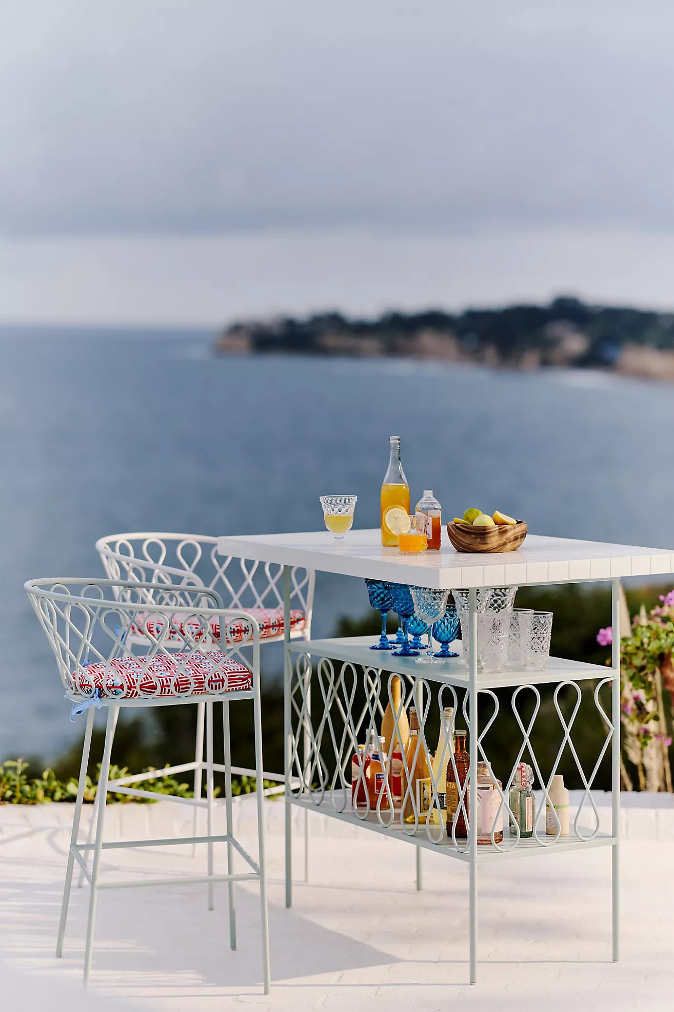 Lillie Indoor/Outdoor Bar Table | Anthropologie (US)