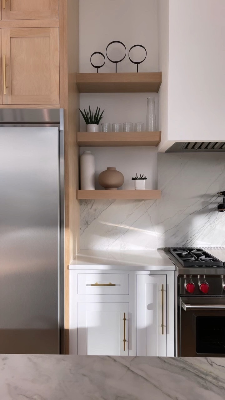 Neutral and minimal open shelves. I like things clean and simple in my kitchen, and these pieces hit the mark.

#LTKhome