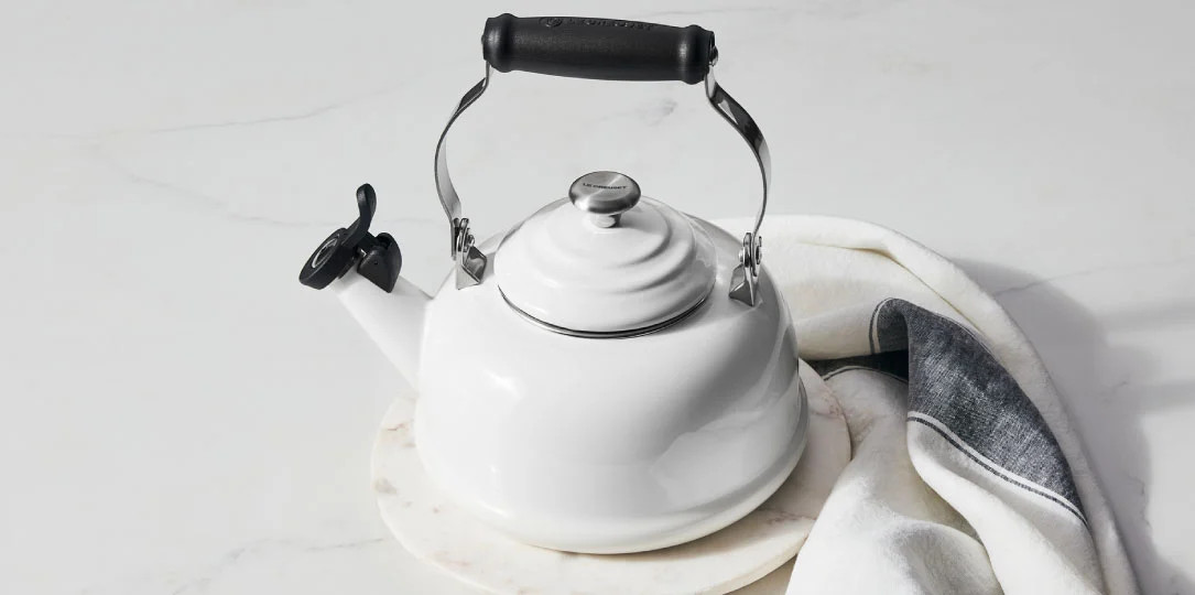 Classic Whistling Kettle | Le Creuset