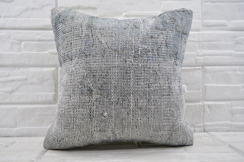 Turkish carpet pillow Decorative carpet pillow smoke trail  20x20 Home decor  Ethnic pillow  rug ... | Etsy (CAD)