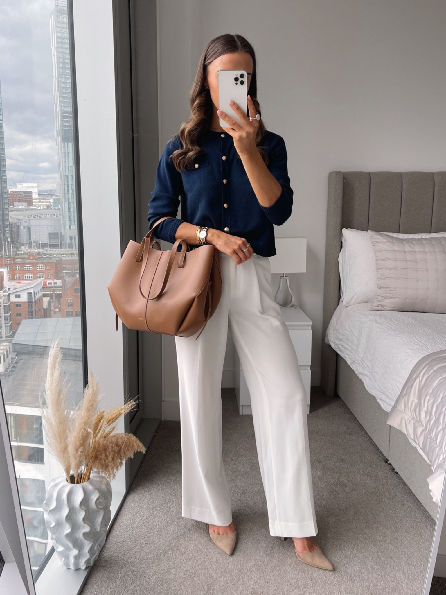 Workwear look 🫶🏽

Wearing size S in the cardigan
Wearing size UK 6 in the trousers

‘WEW20’ for 20% off lilysilk 🫶🏽

Exact bag is @polene_paris

#LTKworkwear #LTKSeasonal #LTKstyletip
