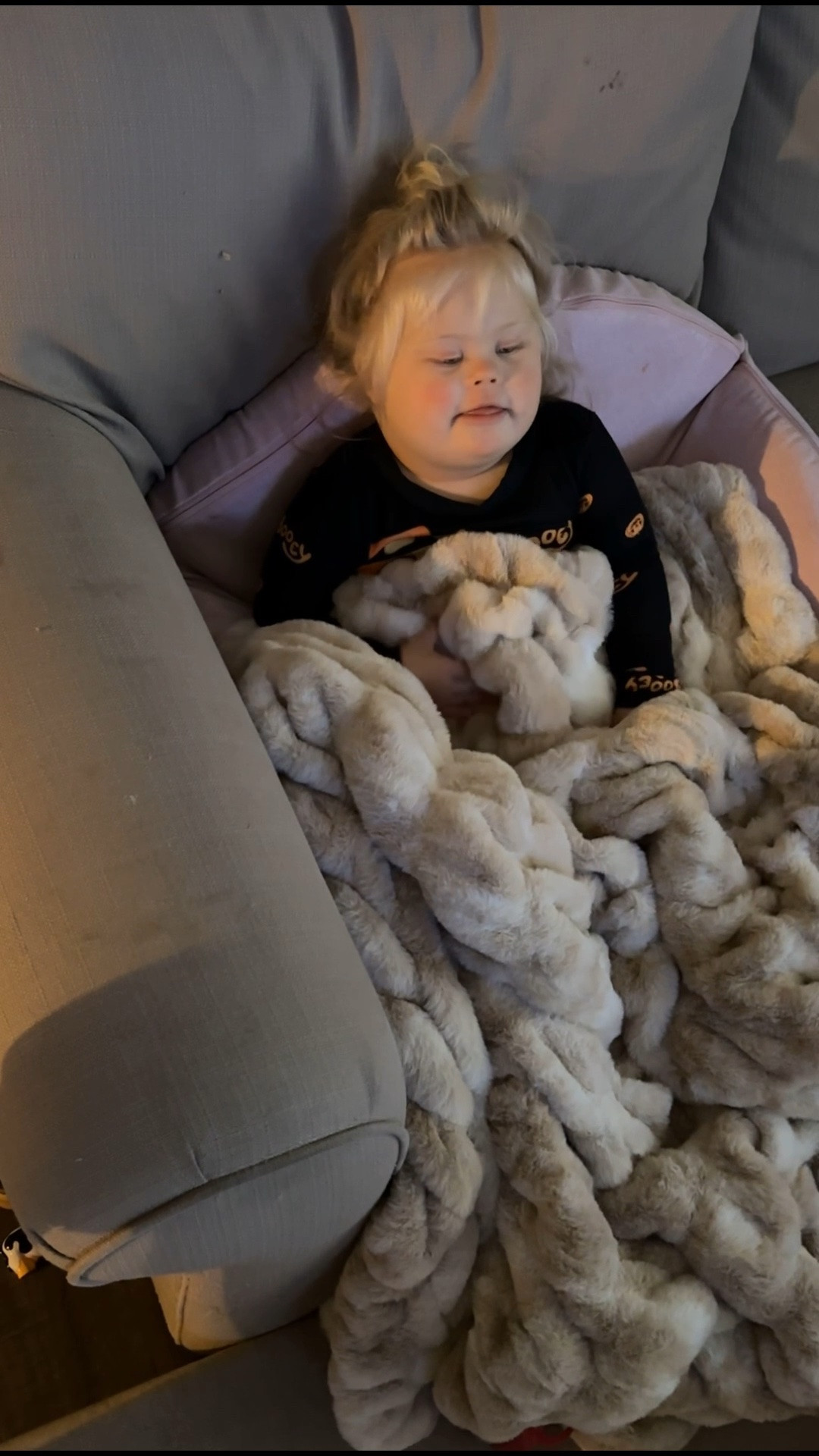 Softest blanket!!! Use code JESSH50 for 50% off and a $50 gift card!

#LTKmomlife #LTKSeasonal #LTKdayinmylife