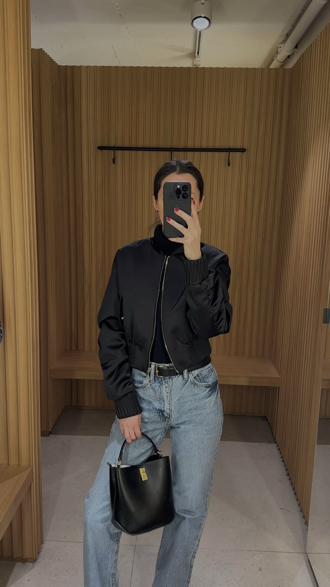 Satin bomber jacket that will make every outfit look cooler 🖤 Easy to style it with jeans, turtlenecks, t-shirts, heeled or flat shoes. Some of the items from this look are on sale in many regiones now. #mango #bomber #bag

#LTKVideo #LTKstyletip #LTKitbag