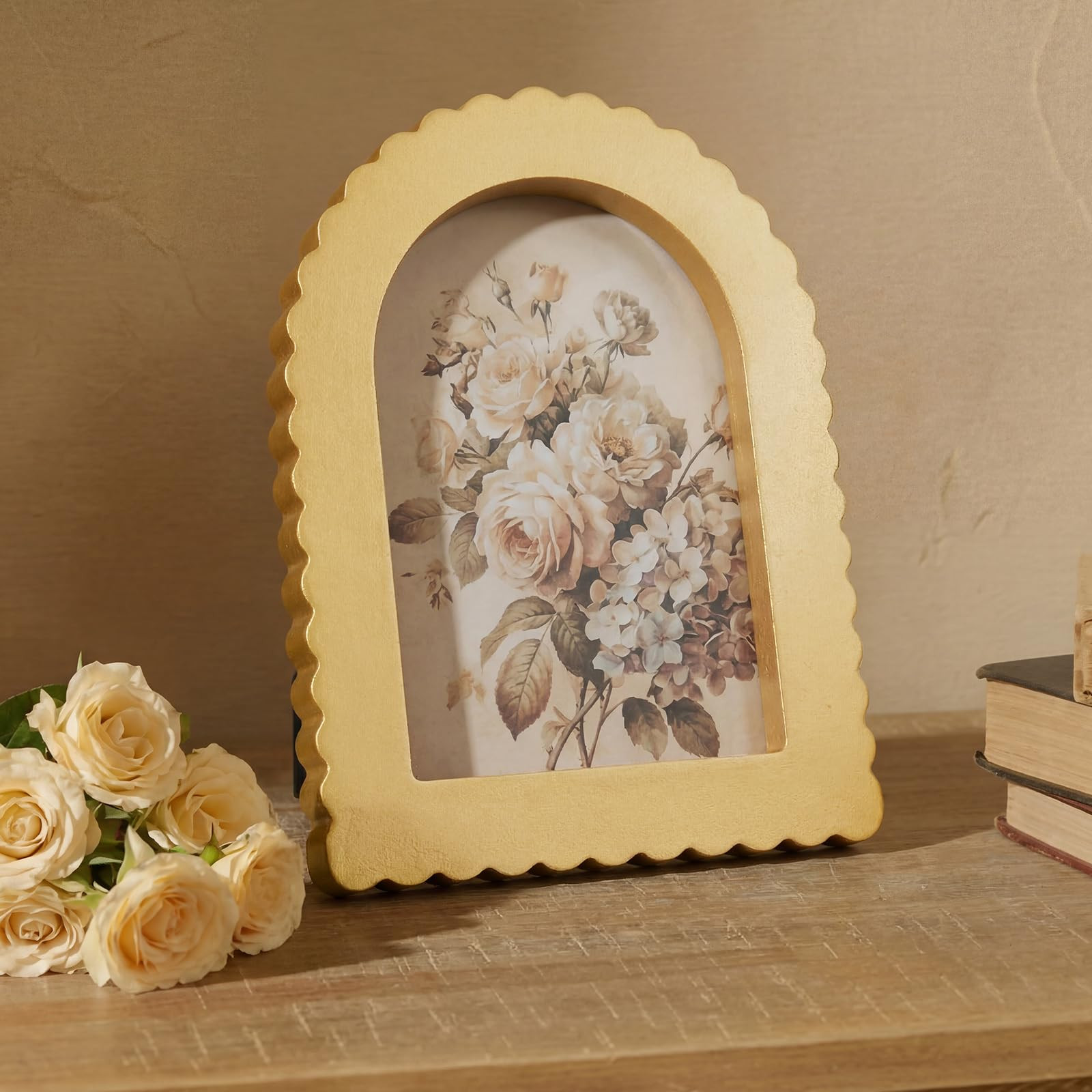 4x6 Inch Scalloped Gold Picture Frame Vintage Wavy Arch Edge Wooden Real Glass Photo Frame for De... | Amazon (US)