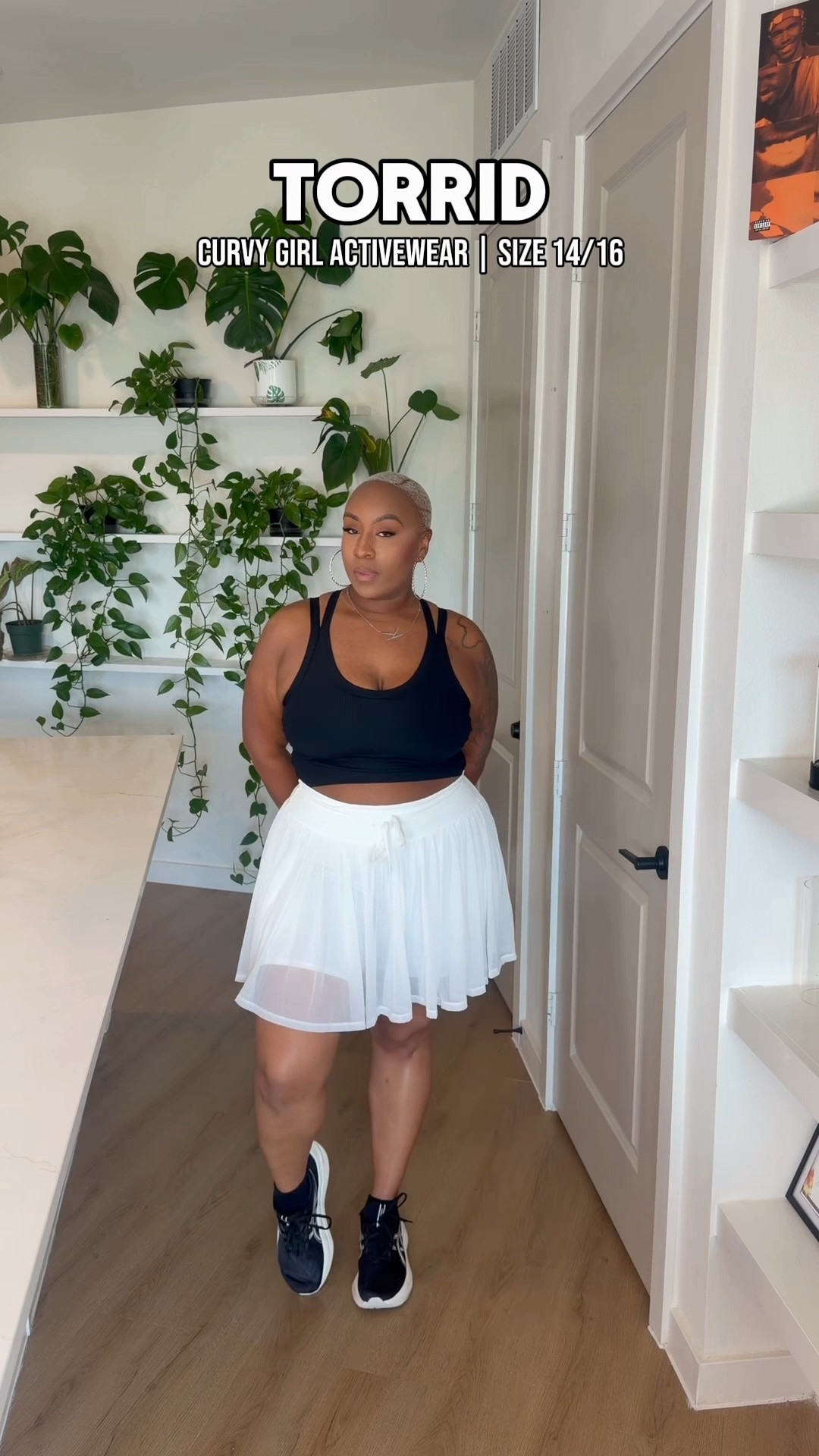 This White Tennis Skirt Is TOO Cute 😍 | Torrid Activewear Size 14/16

Okay Torrid… this white tennis skirt might be my favorite. 🤍

Trying on Torrid activewear as a curvy girl (size 14/16). Would you wear this for a walk, pickleball, brunch, or all three?

#LTKfitnessgoals #LTKPlusSize #LTKActive