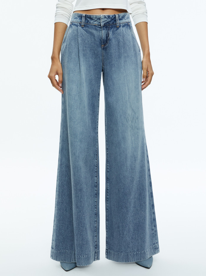 ERIC LOW RISE JEAN | Alice + Olivia