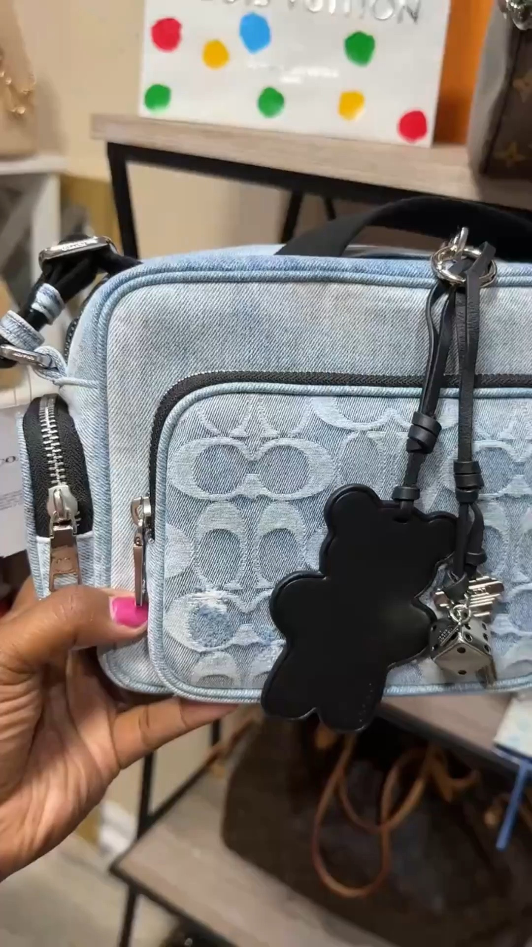 The perfect bag for on the go! 