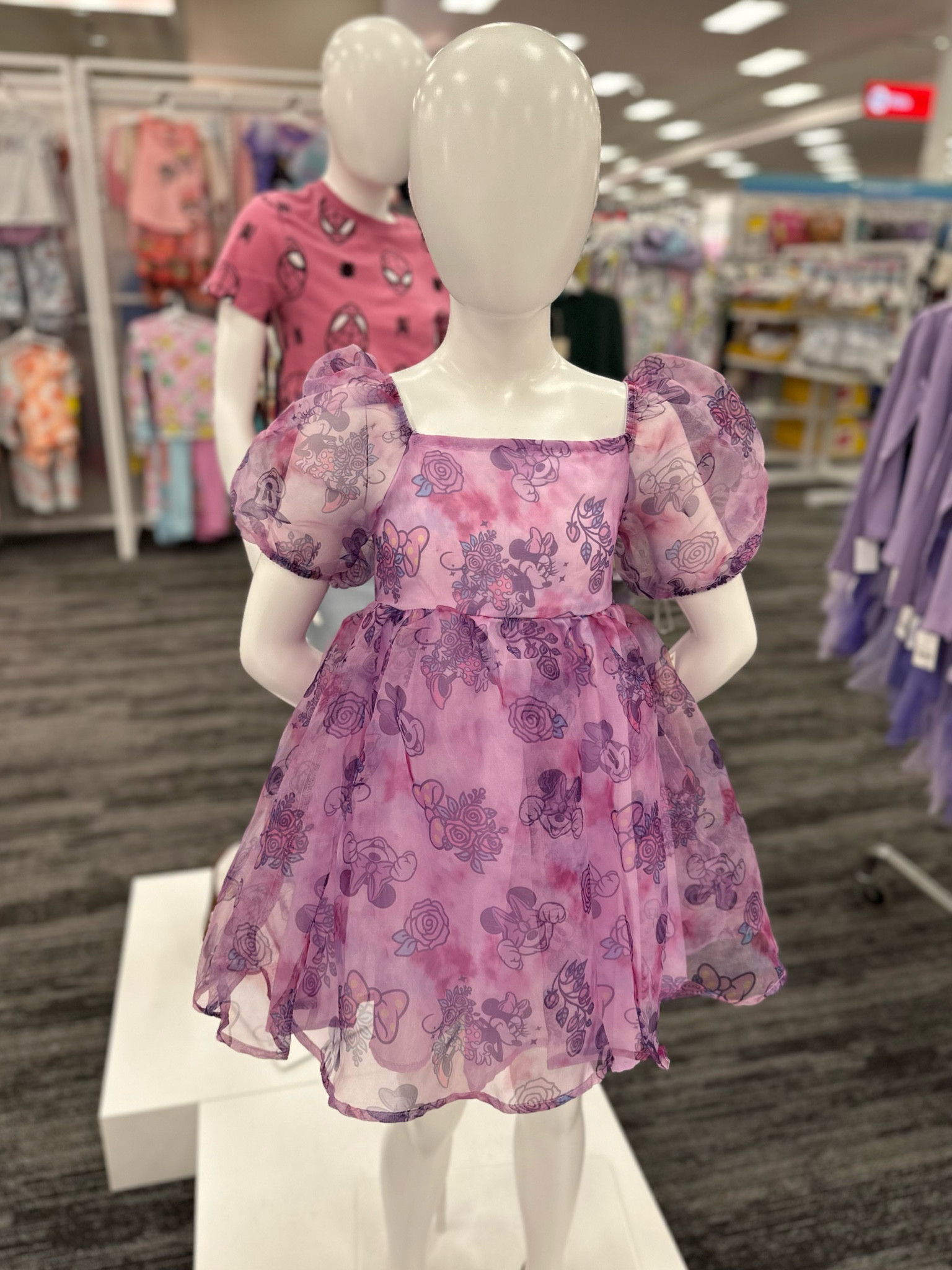 How adorable is this Girls' Disney Minnie Mouse Floral Organza Puff Dress I found at Target?! 

A break from my normal boy mom and home content because I stopped in my tracks the second I saw it! 

Reminds me of the Selkie Brand! 

Colors:  Pink/White XS

Disney Kids | Dresses | Target Finds | Back to School | Picture Day | Girls 

#LTKFind #LTKBacktoSchool #LTKkids