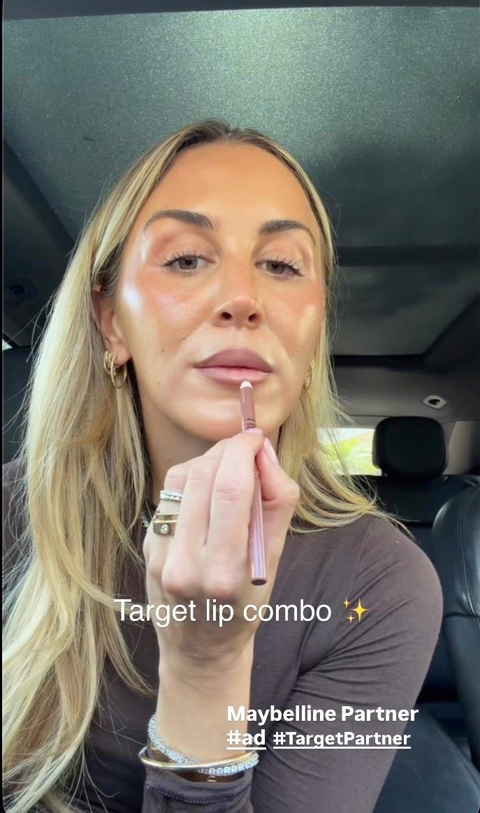 #AD #MaybellinePartner lip liner shade: on it, lipstick shade: crop top 001 @maybelline @target #TargetPartner #Target @targetpartner @maybelline @targetstyle 