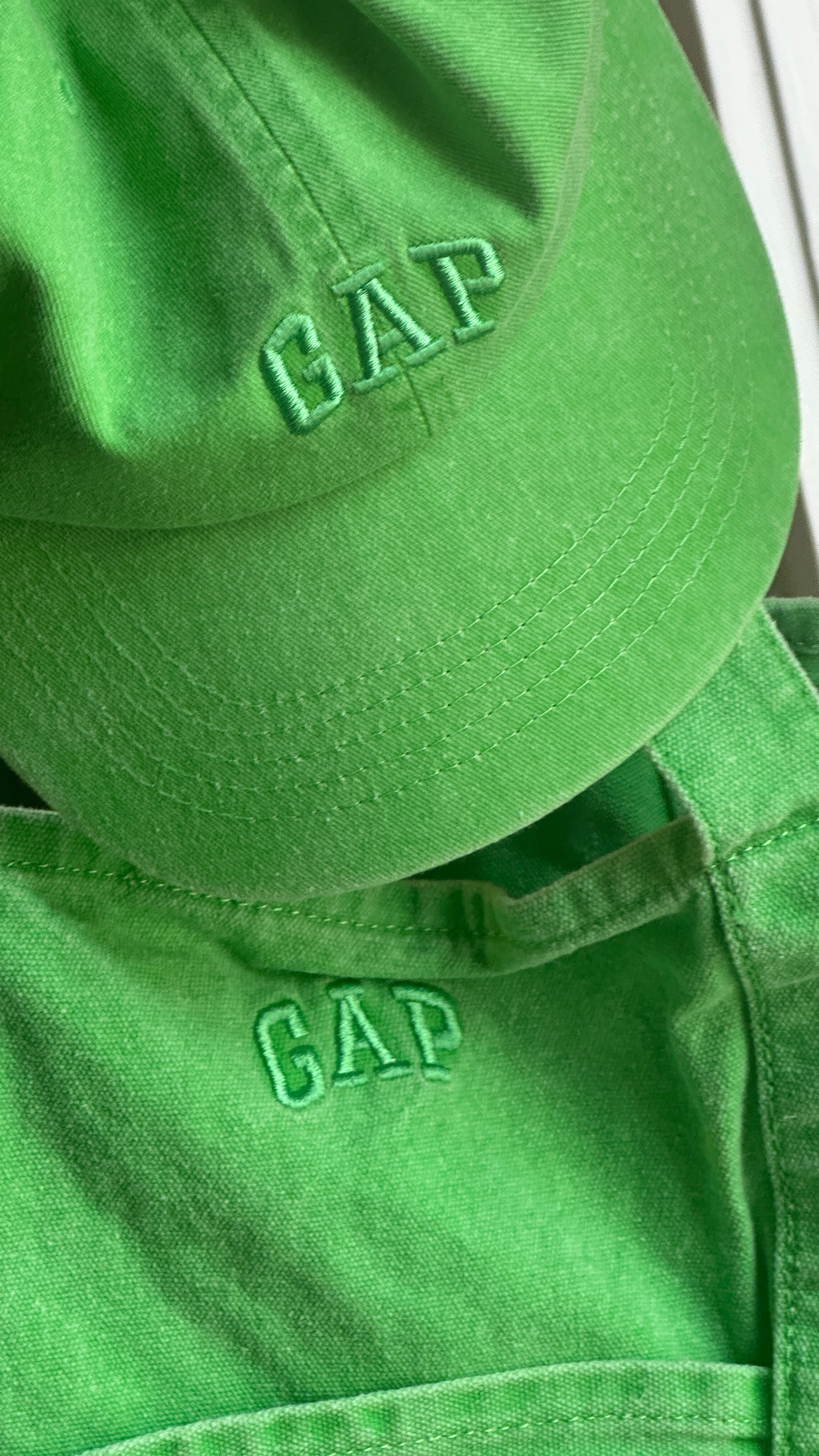 A perfect spring duo from Gap: this stylish green tote bag and coordinating green hat. The tote is spacious, ideal for carrying your essentials while adding a pop of vibrant color to your outfit. Paired with the crisp green hat, it’s the perfect combination for embracing the fresh, lively energy of the season. Whether you're strolling through the park or heading out for a weekend getaway, this set brings a touch of effortless style and practicality to your spring wardrobe.

#LTKFindsUnder50 #LTKItBag #LTKSeasonal