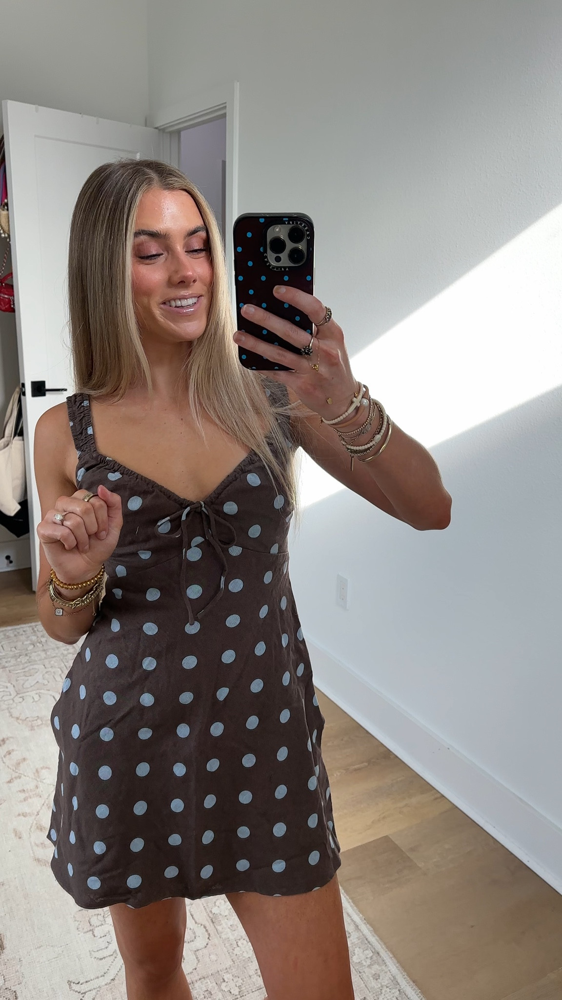 @abercrombie size XS Bra-Free Tie-Front Linen-Blend Mini Dress

Our new collection built to make going bra-free that much smoother. This flattering mini dress is in our soft linen-blend fabric and slim-fitting silhouette. Features a ruched sweetheart neckline with adjustable tie-front detail, adjustable straps and a seamed-in bra with removable pads to go bra-free @abercrombie 

#LTKootd #LTKgrwm #LTKSeasonal