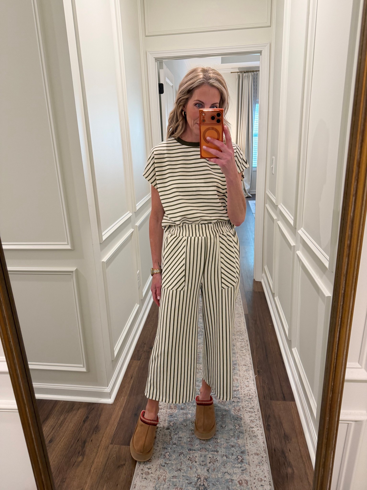 This is another great Amazon set that I literally wear on repeat  