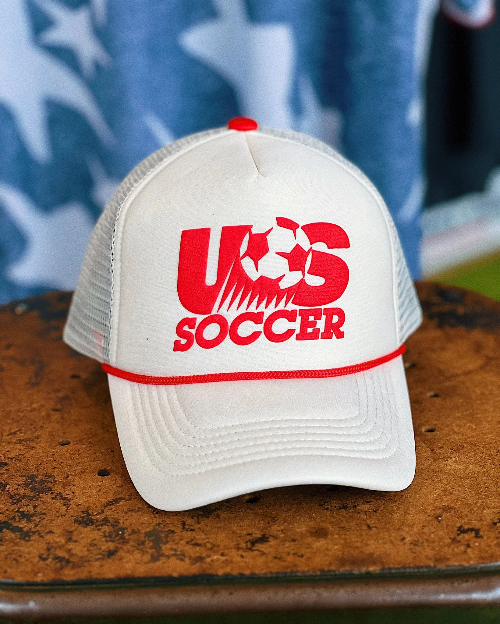 US Soccer Retro 1993 Foam Trucker - Off White / Red | Talisman & Co