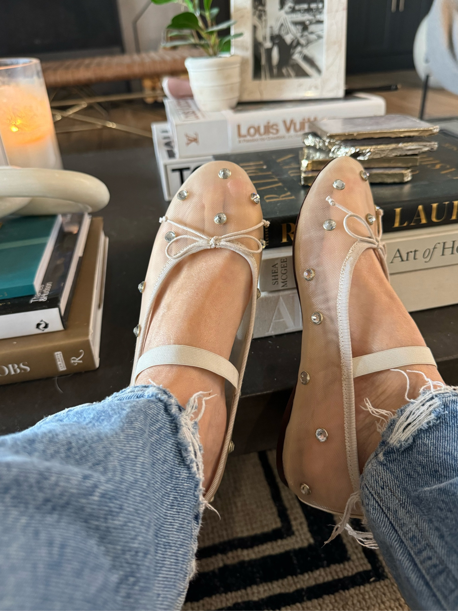 New fave flat! These mesh rhinestone flats are so good and comfy 

#LTKstyletip