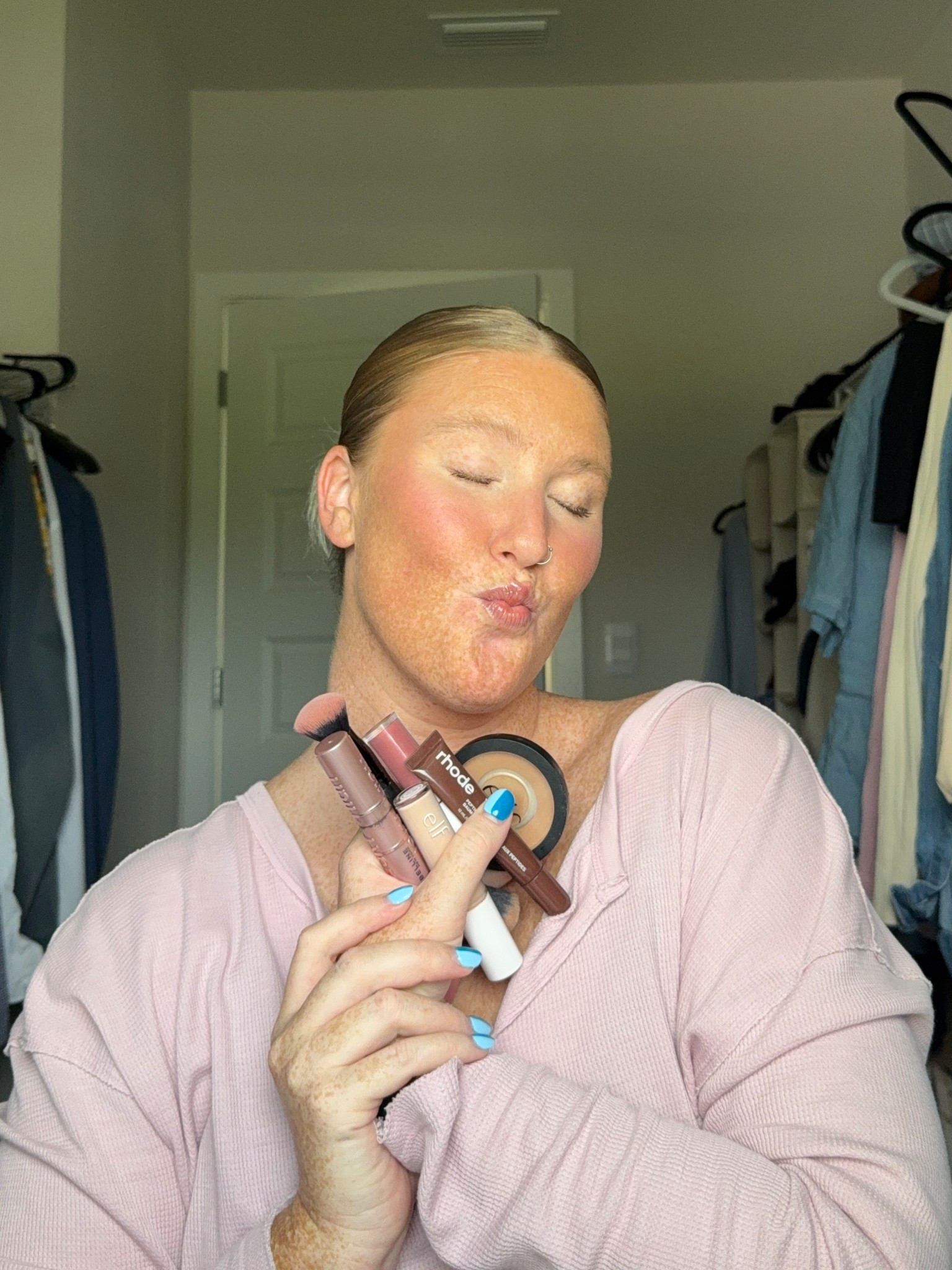 Since having my daughter Mabel I’ve simplified my everyday makeup to save time and I’m loving it! It’s only 6 steps- so simple but it makes me feel pretty & enhances my natural features 💕 Most of these products are between $7-8!! Also I have really sensitive skin, so all of these are gentle and hasn’t caused any irritation for me 🫶🏼 Can’t beat that!! Everything I used is linked in my bio🔗

Side note: I tried the Rhode peptide gloss in this look, but to be so honest I didn’t love it! It was sticky to me and I didn’t love the feel or color. Plus it’s definitely on the pricey side for gloss. I wanted to love it so bad!! For lips I usually just stick to Aquaphor or Vitamasques 🩷

#LTKBeauty #LTKFindsUnder50