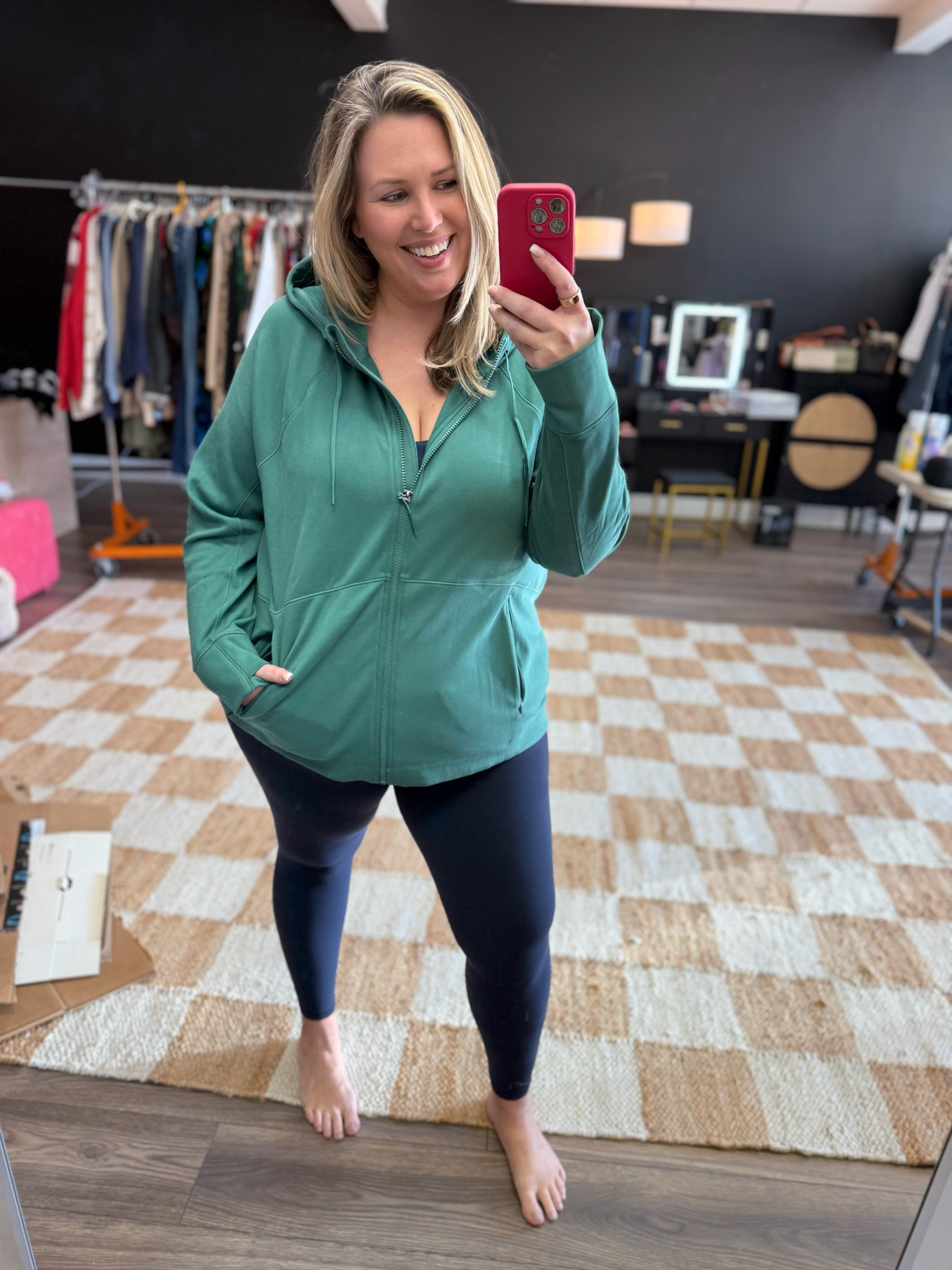 Absolutely love these Athleta pieces! Wearing a 2X in the jacket, a 3X in the bra, and a 2X in the leggings!


Plus size fashion, everyday outfits, winter fashion, winter trends, plus size outfit inspo, comfy casual, trendy fashion, activewear, athleta finds

#LTKSeasonal #LTKPlusSize #LTKSaleAlert