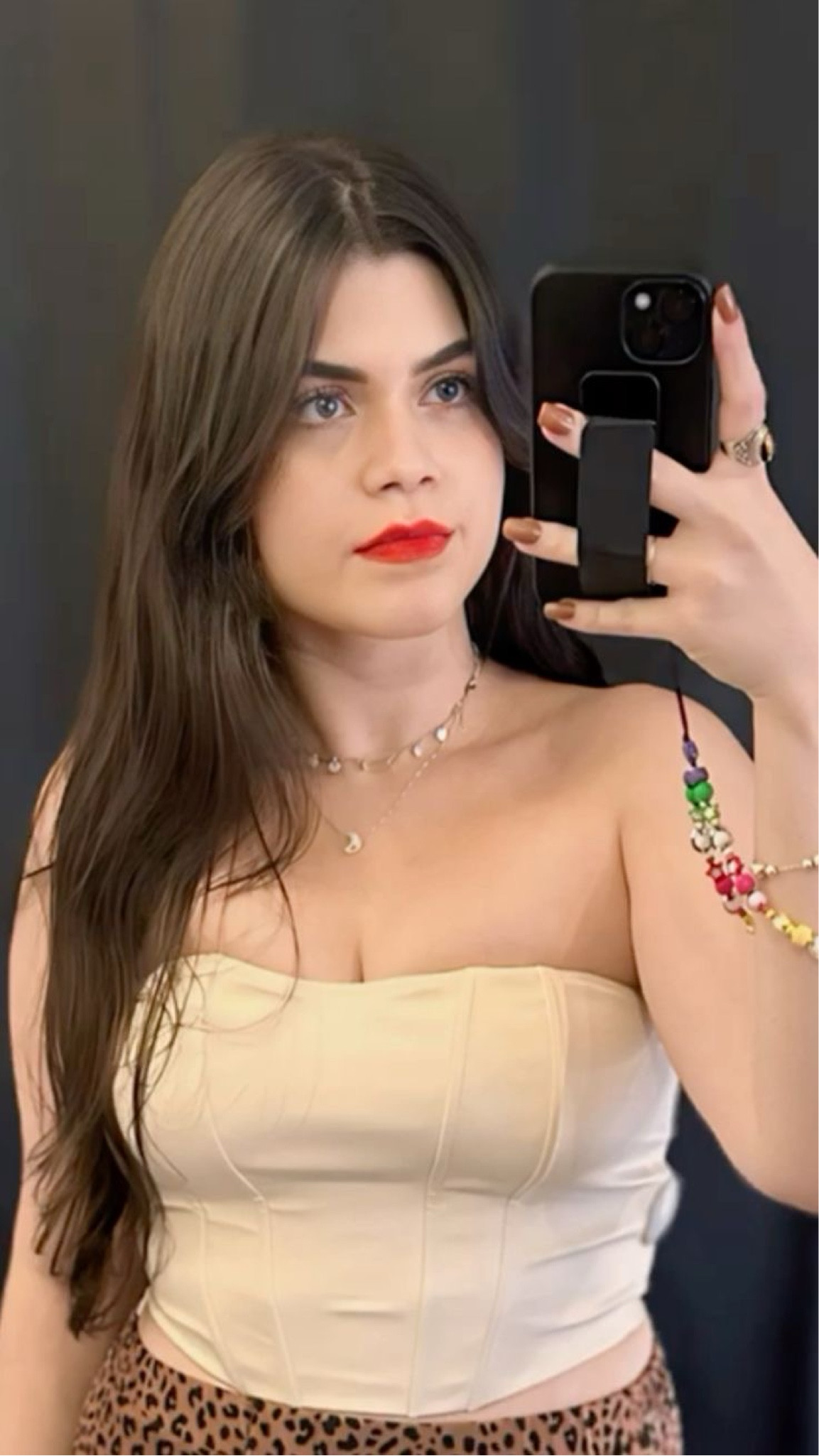 É incrível de como esse batom valoriza a boca de qualquer um ❤️

#LTKmidsize #LTKbrasil