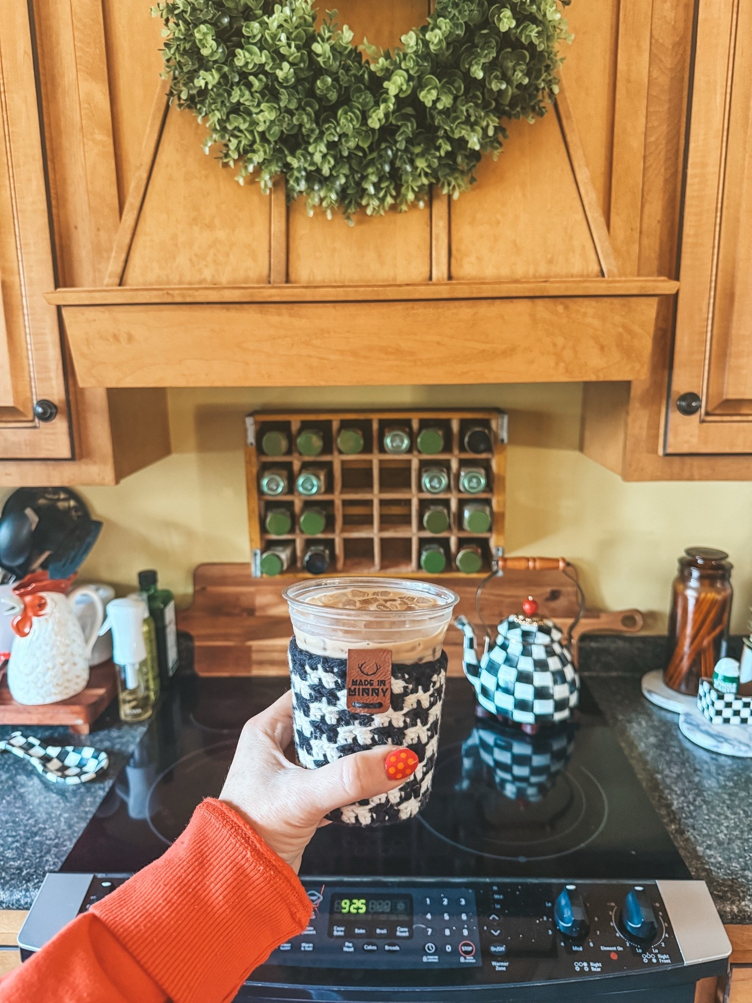 All things checkered! 😍🏁
My coffee sleeve is @made_in_minny on Instagram.