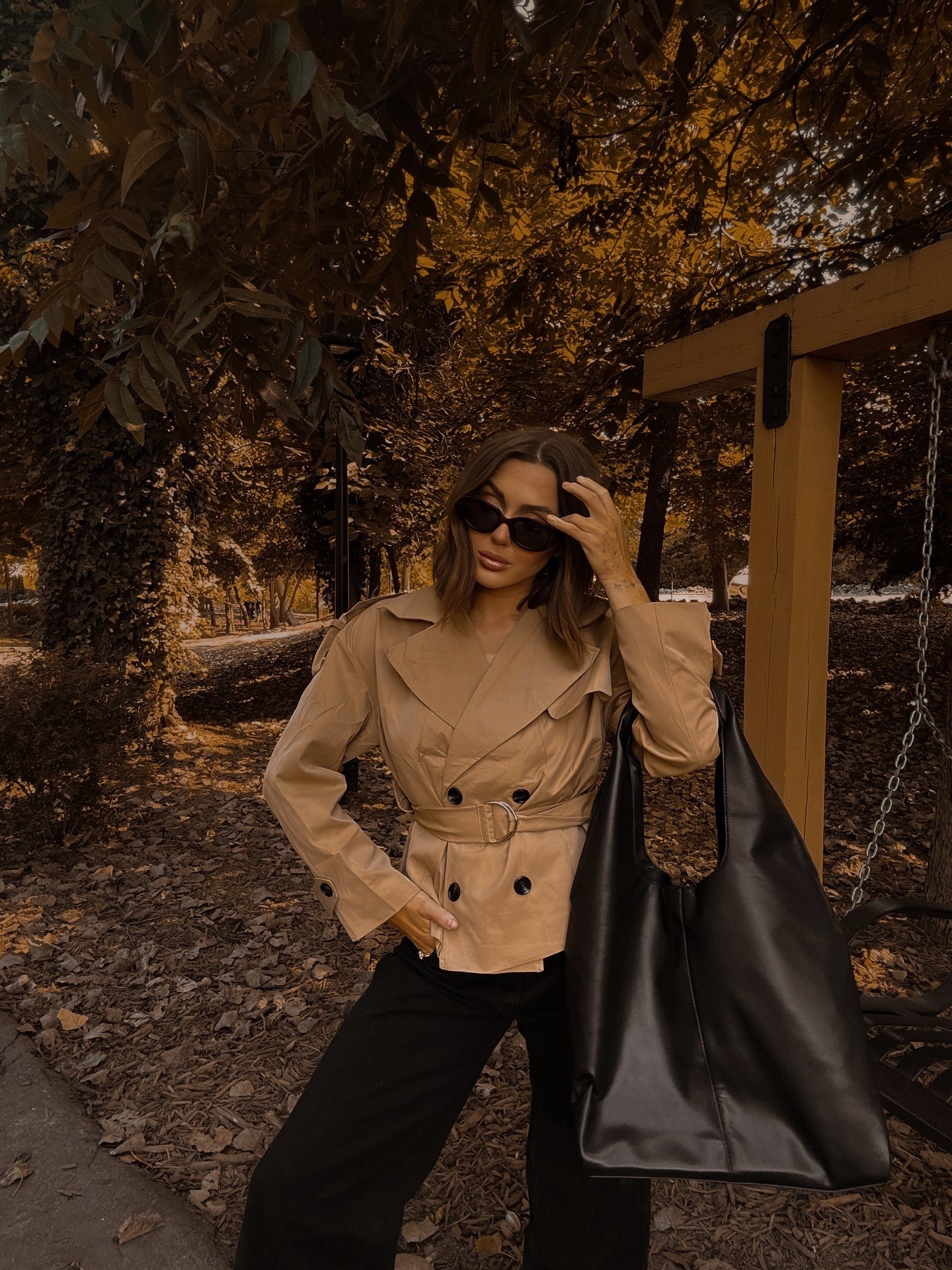 Viral #amazon crop trench 

#LTKSeasonal #LTKFindsUnder100 #LTKFindsUnder50