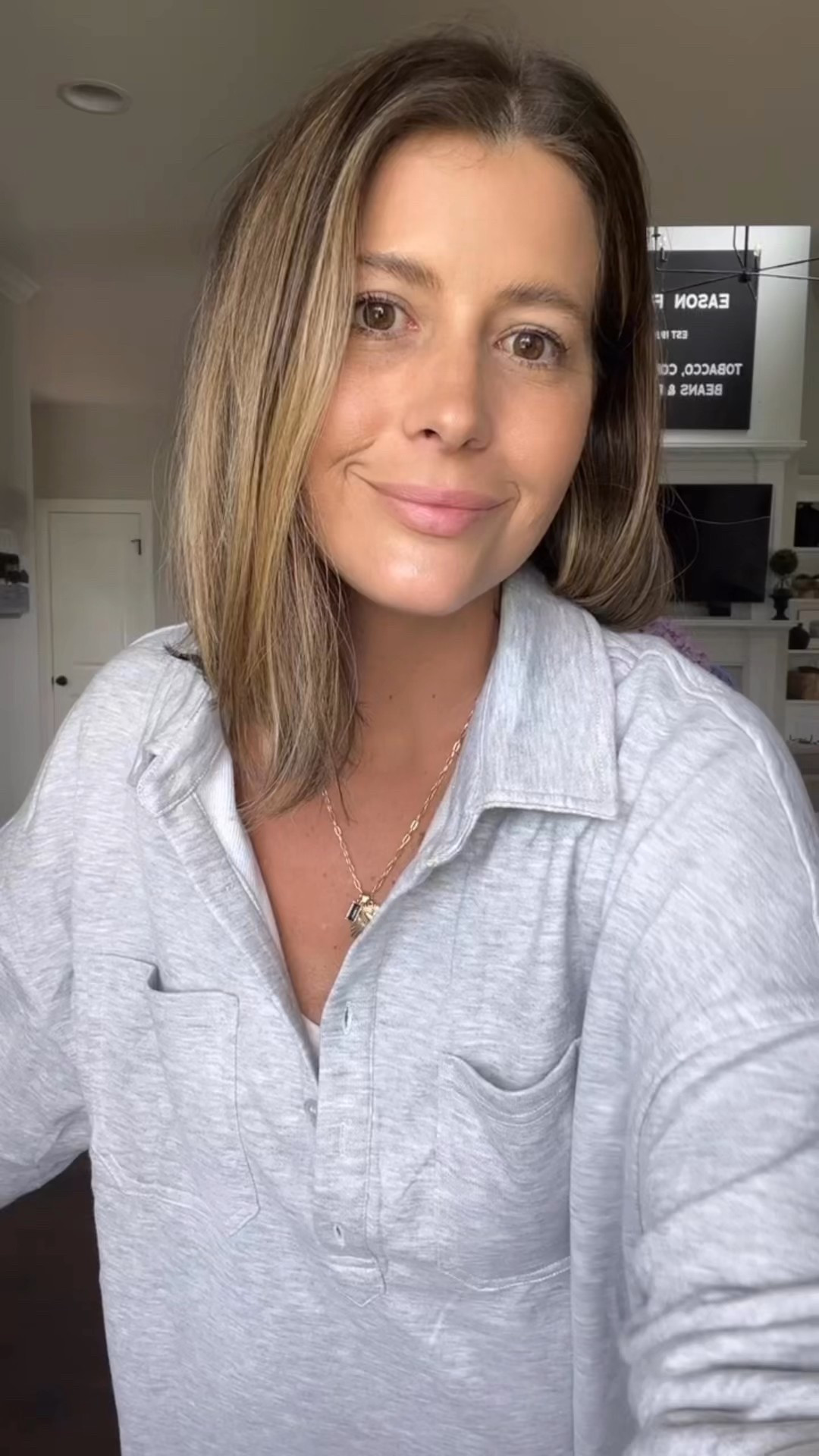 the collared sweatshirt you’ll want to wear all fall | wearing a large for a very oversized fit | comes in multiple colors