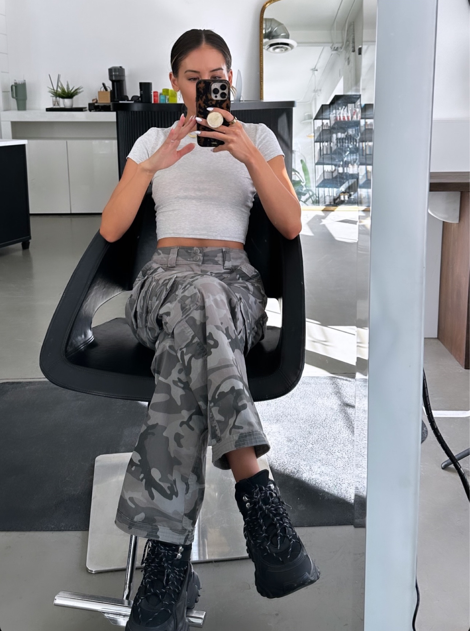 Today’s OOTD 🖤 Wearing a 25 regular in the Abercrombie pants. My top is Vitality but sold out!! So linking a similar one :) 

#LTKstyletip