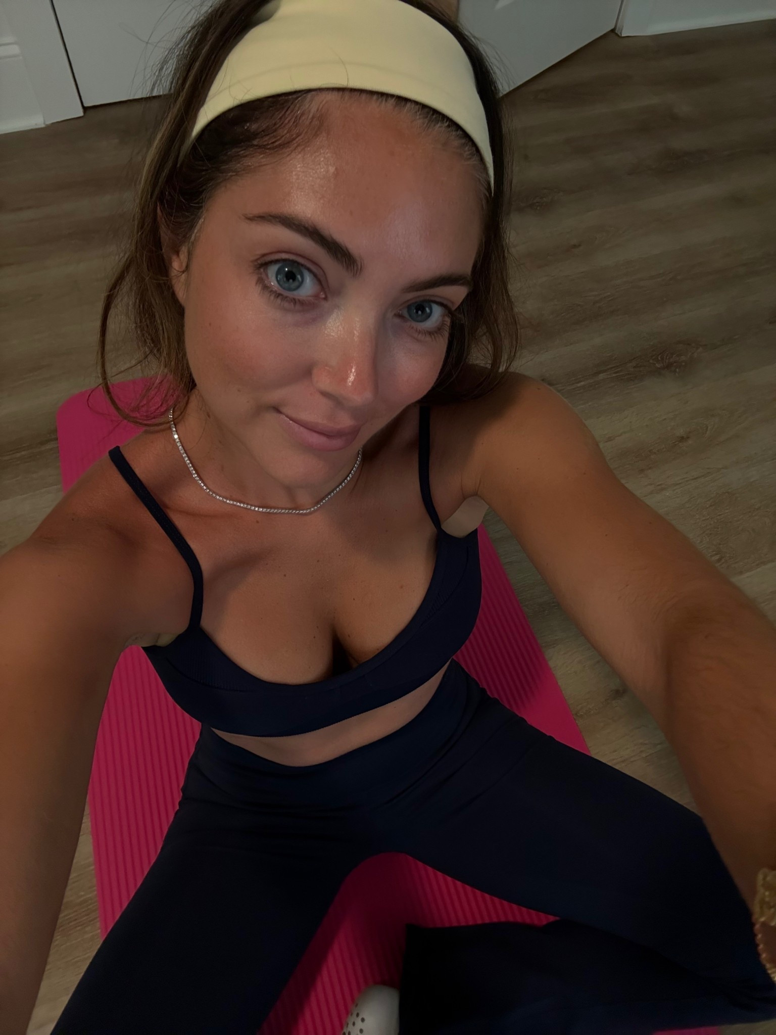 Navy alo workout set, Bahay Kubo butter yellow headband, pink Amazon workout mat