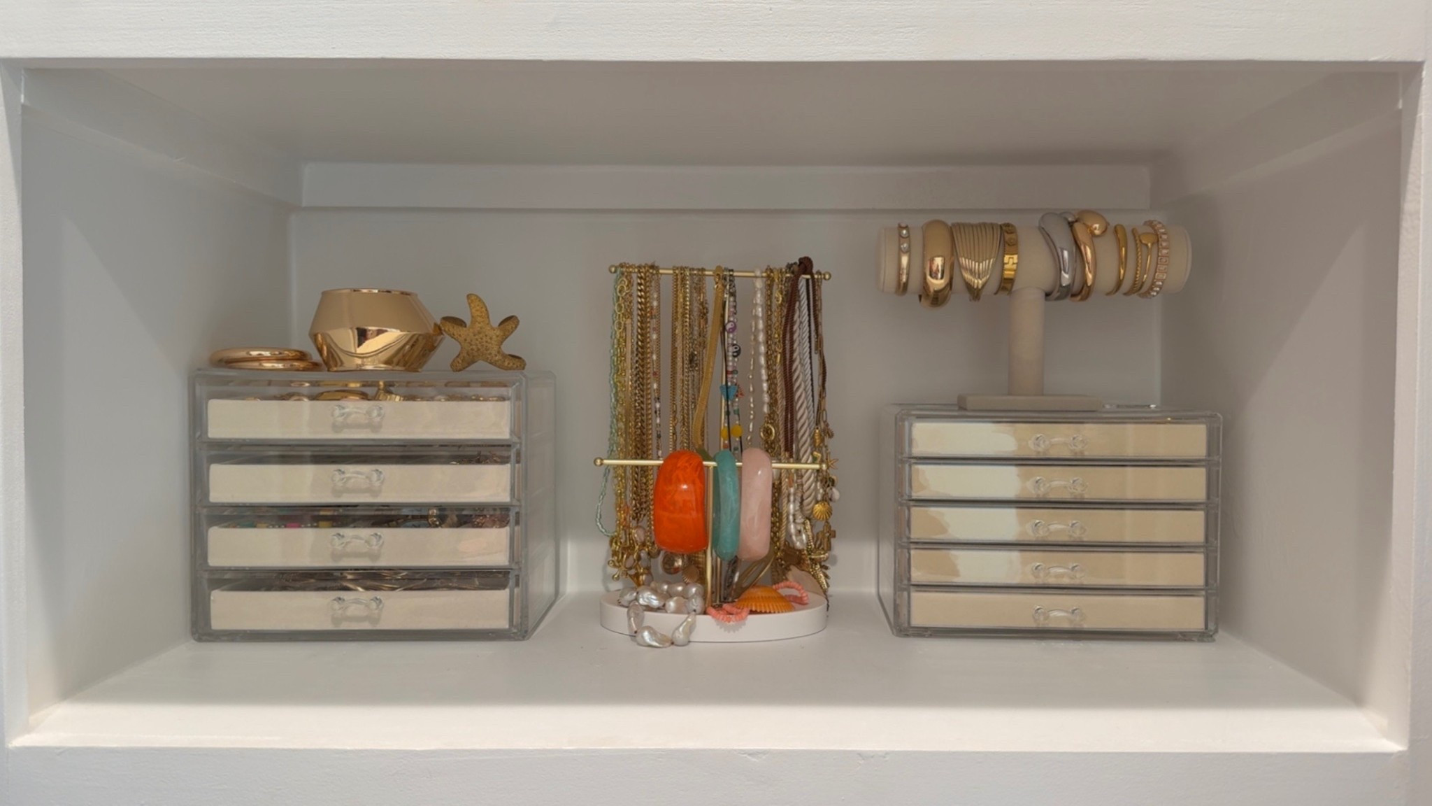My jewelry organizers are a part of the Amazon Spring Sale! ✨

#LTKFindsUnder100 #LTKFindsUnder50 #LTKStyleTip