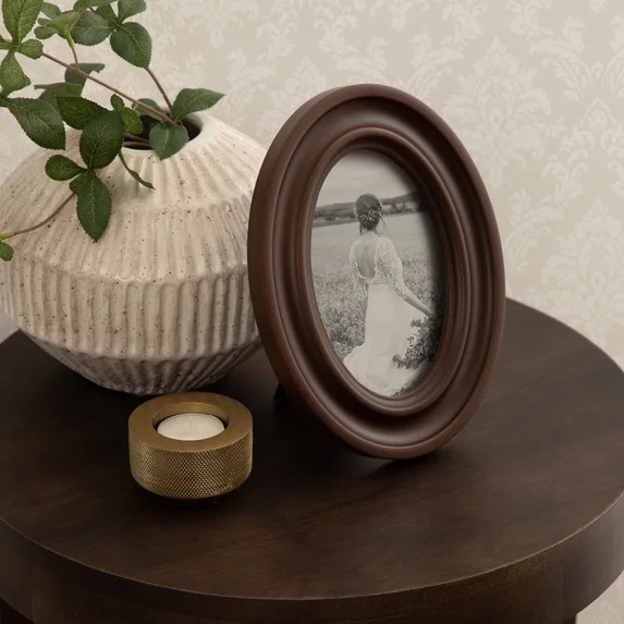 DesignOvation – 4x6 Picture Frame – Oval Walnut Tabletop Photo Frame | Walmart (US)