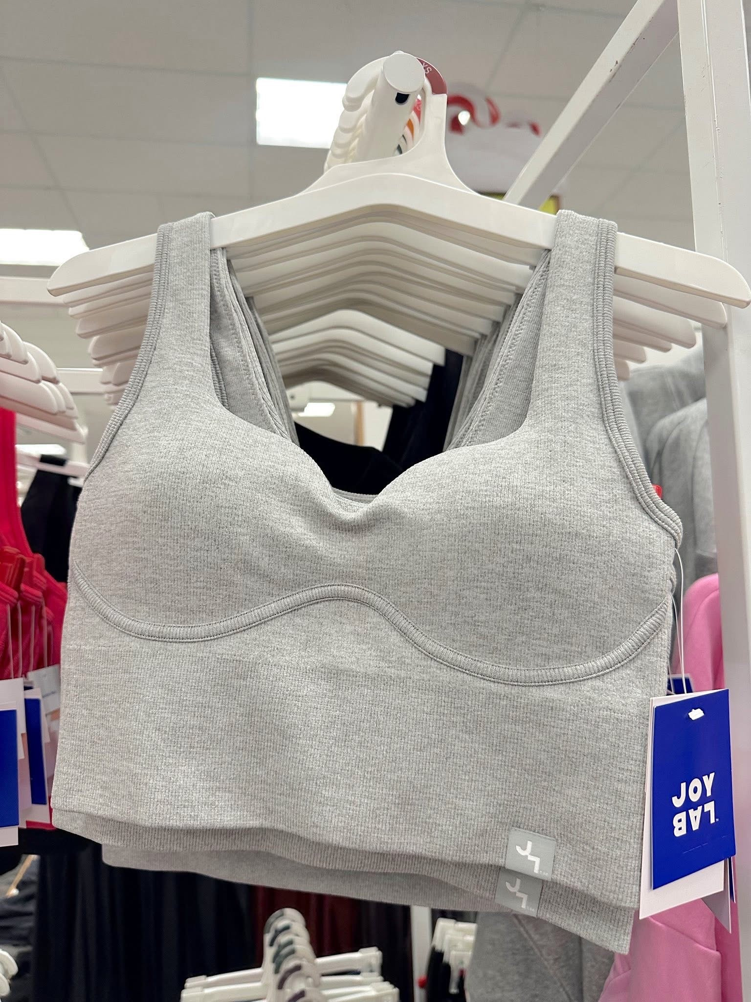 Workout tank with built in padding

#LTKActive #LTKootd #LTKfitnessgoals