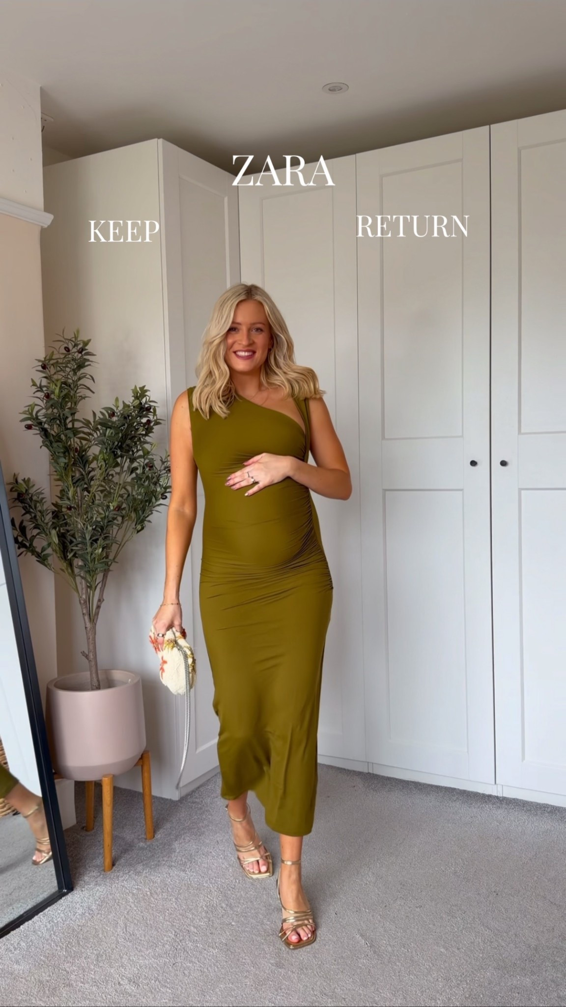 Zara bump friendly dress 😍 £25.99! Green and black come up if you click the yellow xx 

Wearing size M xx 

Bump friendly wedding guest dress, holiday outfit, Zara new in 

#LTKspring #LTKuk #LTKsummer