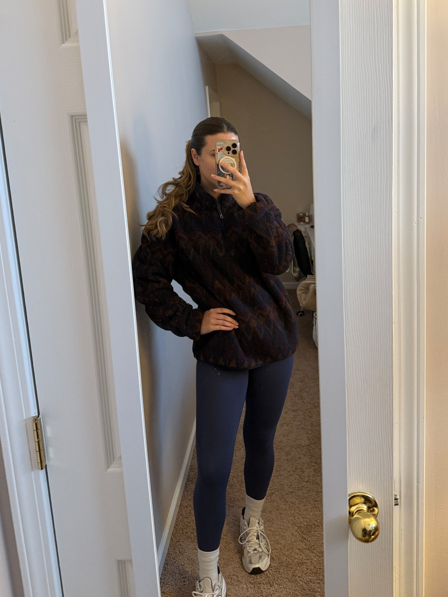 The navy Sherpa quarterzip>>>> 


#LTKootd #LTKGiftGuide #LTKHoliday