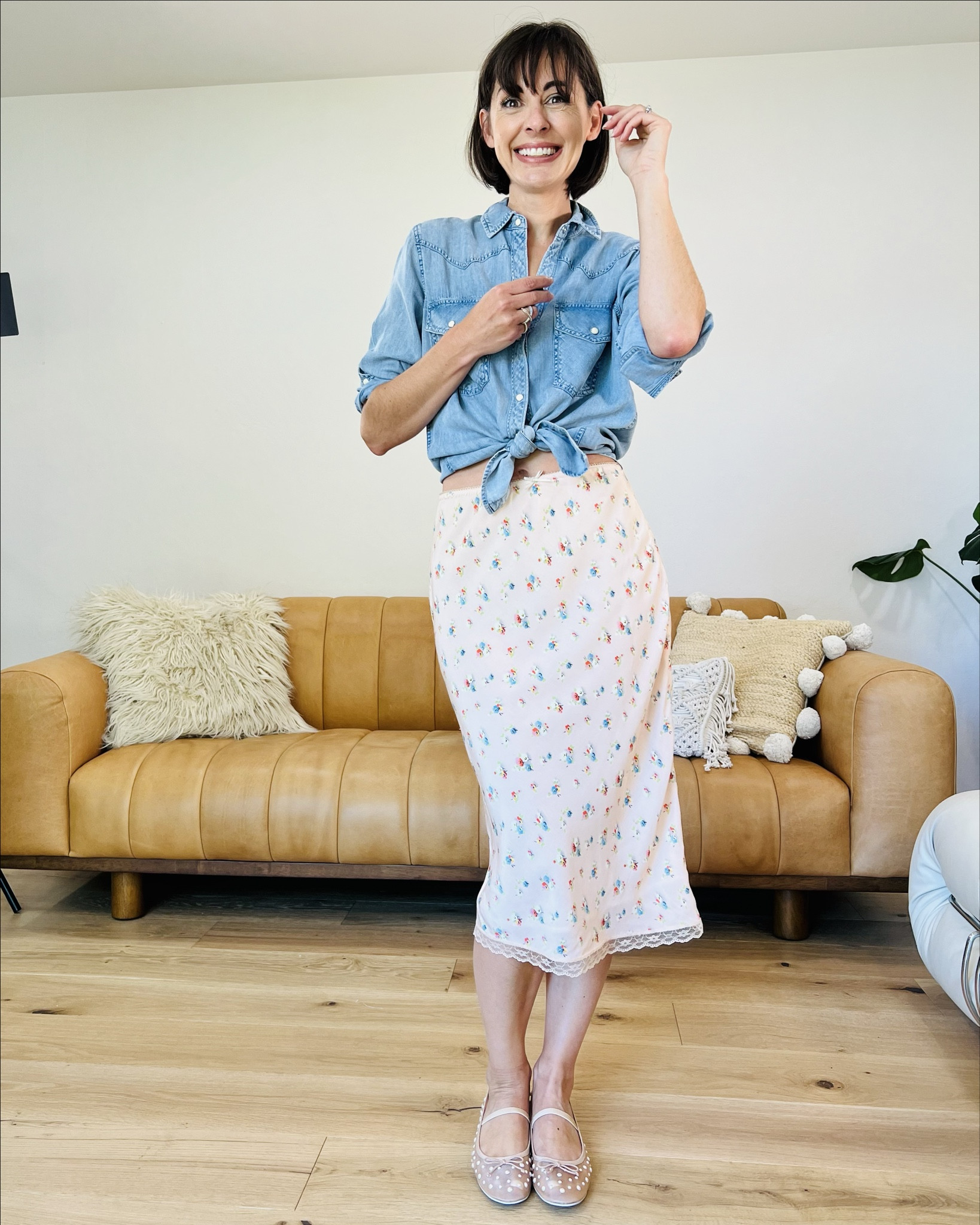 This is my “hot take” on this slip skirt @Nordstrom. I got it on the Anniversary sale that ends today but will be wearing it now and later.  It comes in two pretty print color combos. I’m 5’4” and wearing US 4. 

#slipskirt
#NordstromPartner

#LTKOver40 #LTKxNSale #LTKStyleTip