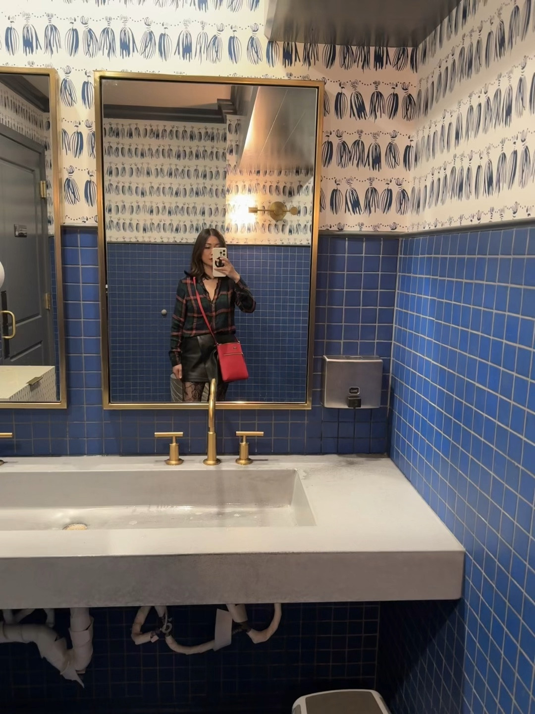 Treat yourself and grab this leather skort from #abercrombie
Wearing a size XS for reference. #skort #petite #petitefashion #fashionover40 #40andupclub #veganleather

#LTKover40 #LTKparties #LTKHoliday