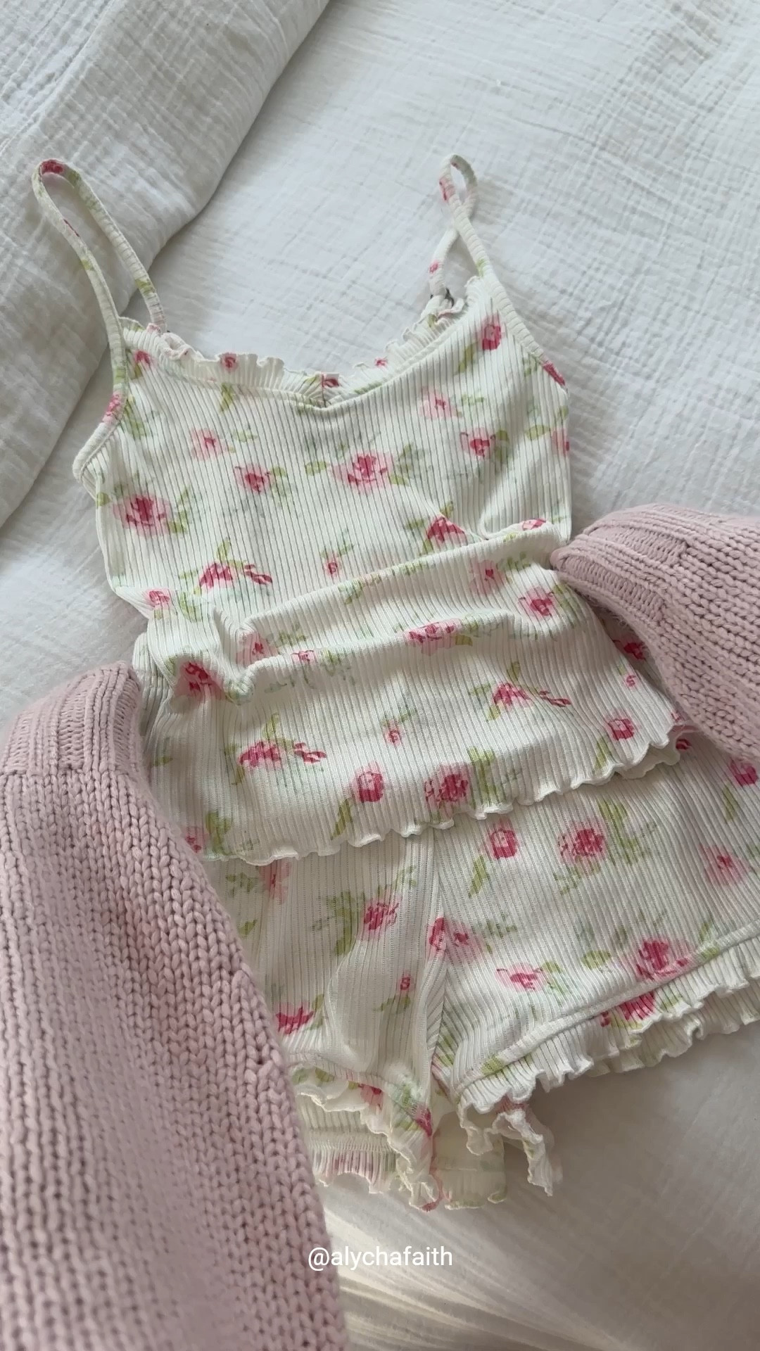 My fav spring pyjamas pt.1💗

#LTKsummer #LTKuk #LTKspring