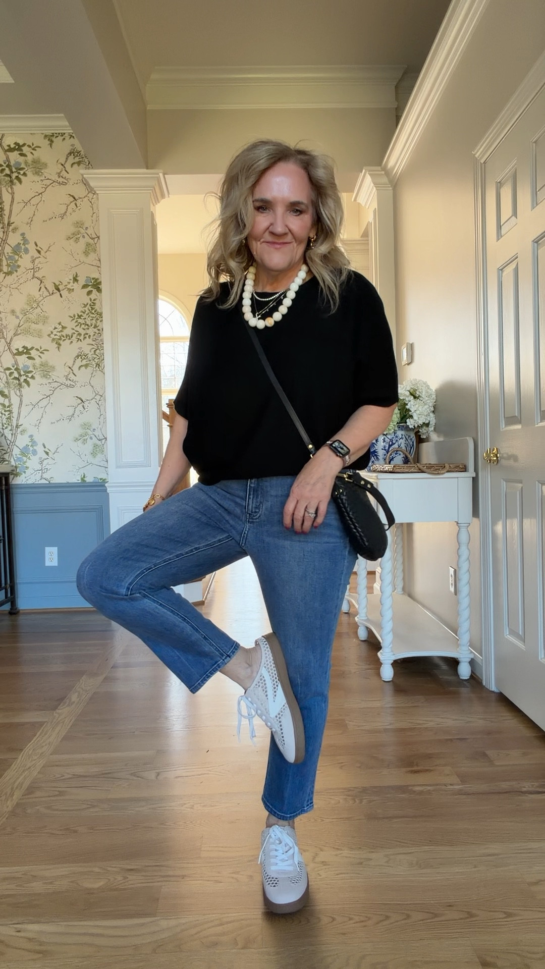 I love pairing a black sweater or top with a mid wash denim. It instantly elevate what you’re wearing. These jeans are more casual but if you had a flare all of a sudden, you’d have a date night look that can take you out to any restaurant.
Cotton cashmere sweater size medium
Luna slim straight jeans waist size 29 inseam size 26


#LTKOver40 #LTKPetite #LTKootd