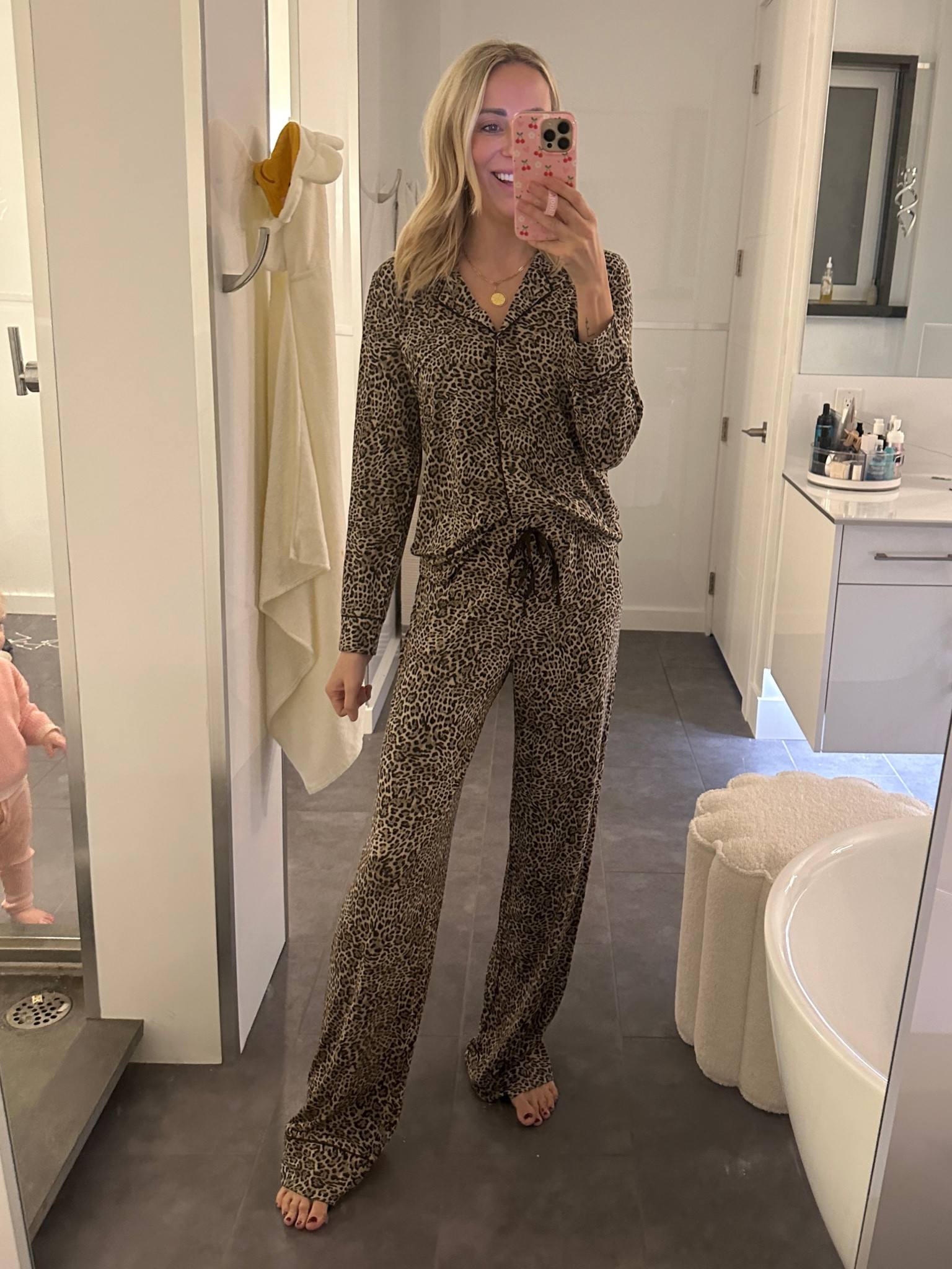 Even better in person - I am in love! 🐆🤎 50% off right now! Grab ‘em while they are in stock

Size small top (reg)
Size small pants (tall)

#LTKHoliday #LTKGiftGuide #LTKStyleTip
