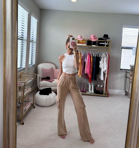 The $28 cutest cargo sweatpants! I’m in the xs. 