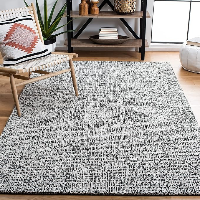 SAFAVIEH Abstract Collection Area Rug - 8' x 10', Black & Ivory, Handmade Wool, Ideal for High Tr... | Amazon (US)