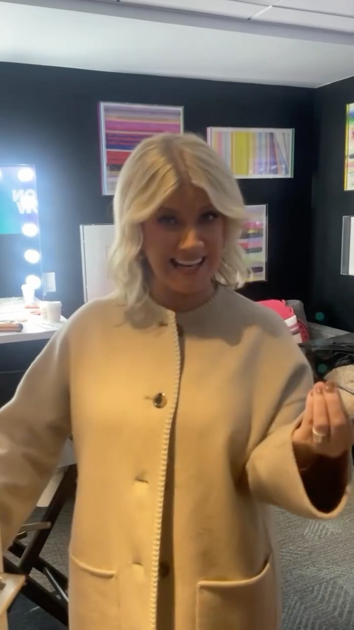 A peek behind the scenes from The Kelly Clarkson Show! Linking similar styles for my coat. I love the white detail along the trim! 💛

#LTKgrwm #LTKootd #LTKdayinmylife