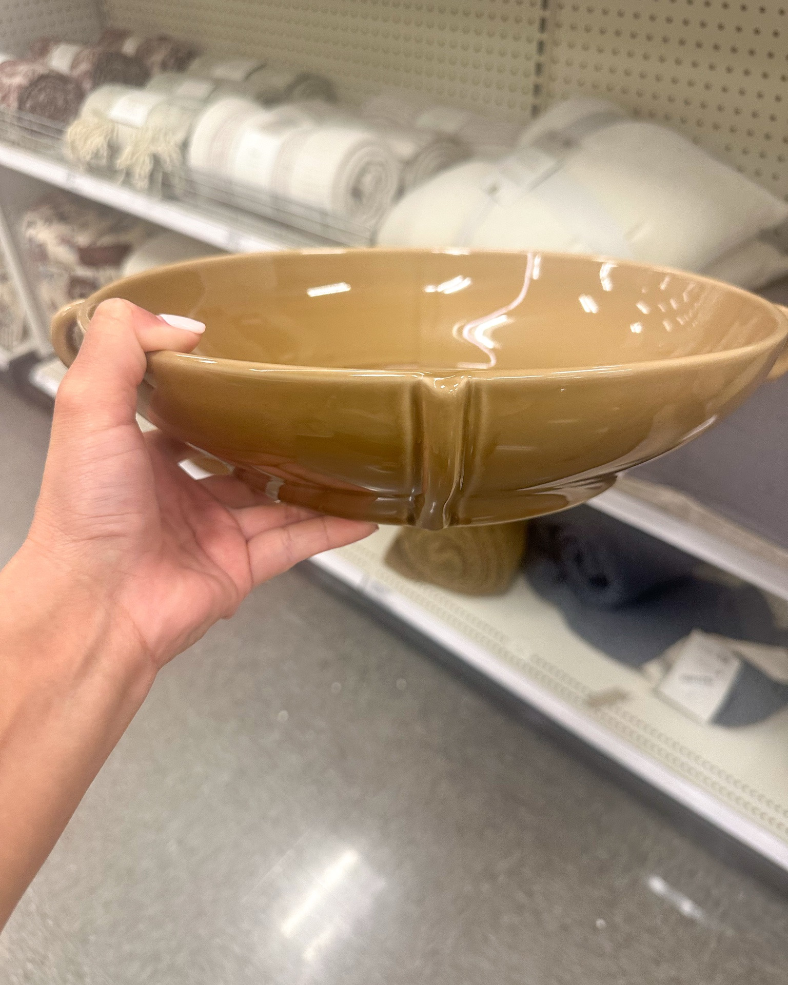The prettiest glazed bowl and wreath. 
#bowl #wreath #target #studiomcgee #homedecor

#LTKHome