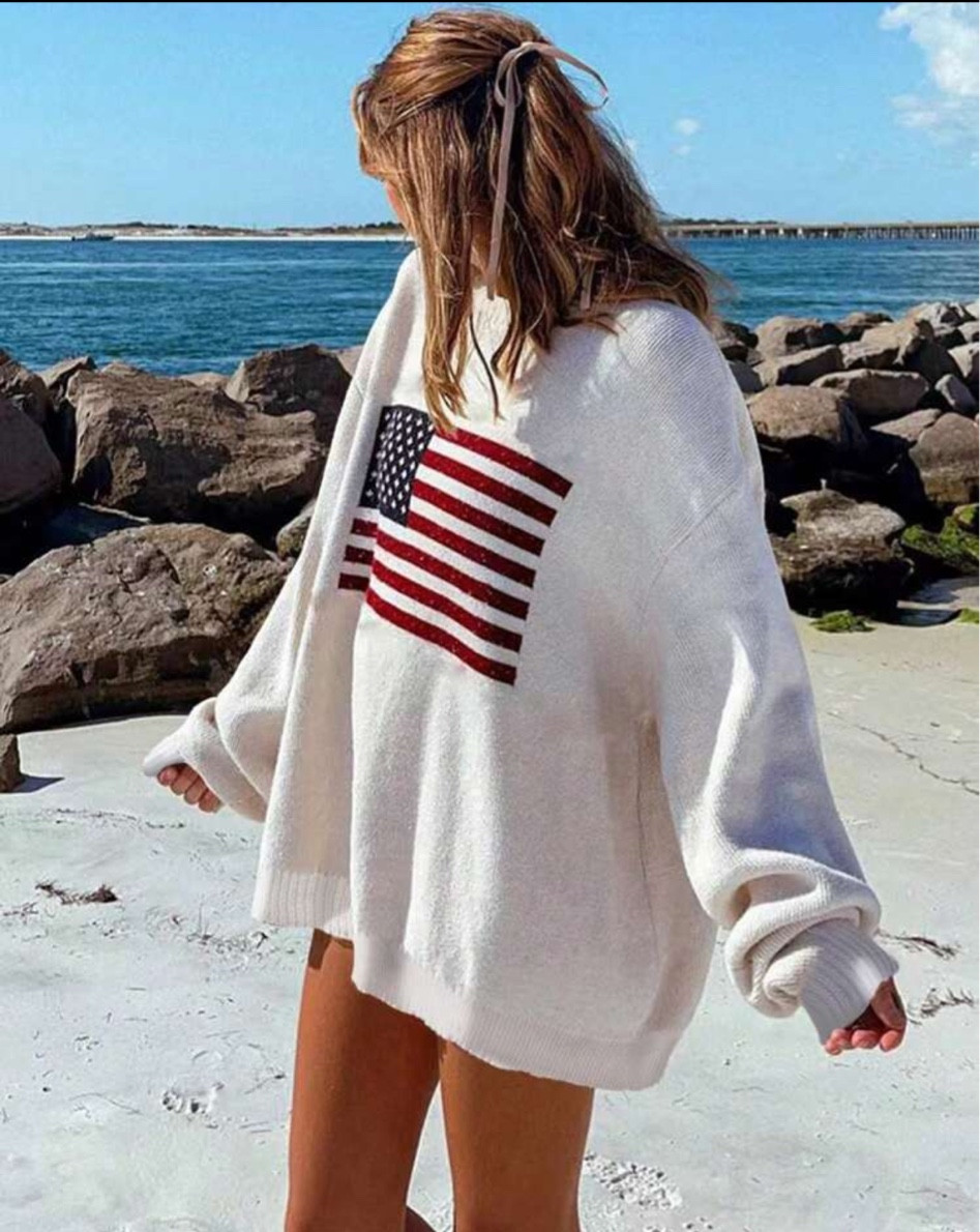 Cute oversized American flag sweater 

#LTKstyletip #LTKsummer #LTKfestival