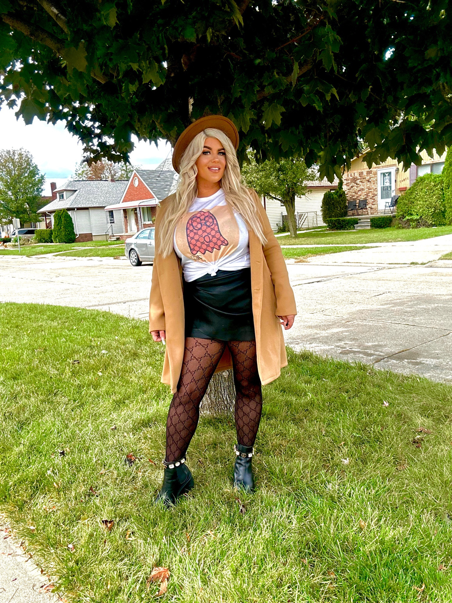 Use code ASHLOVEESFASHIO for a discount of my tee !! #gucci #gg #Halloweentshirts #graphic tees 

#LTKfindsunder50 #LTKstyletip #LTKHalloween