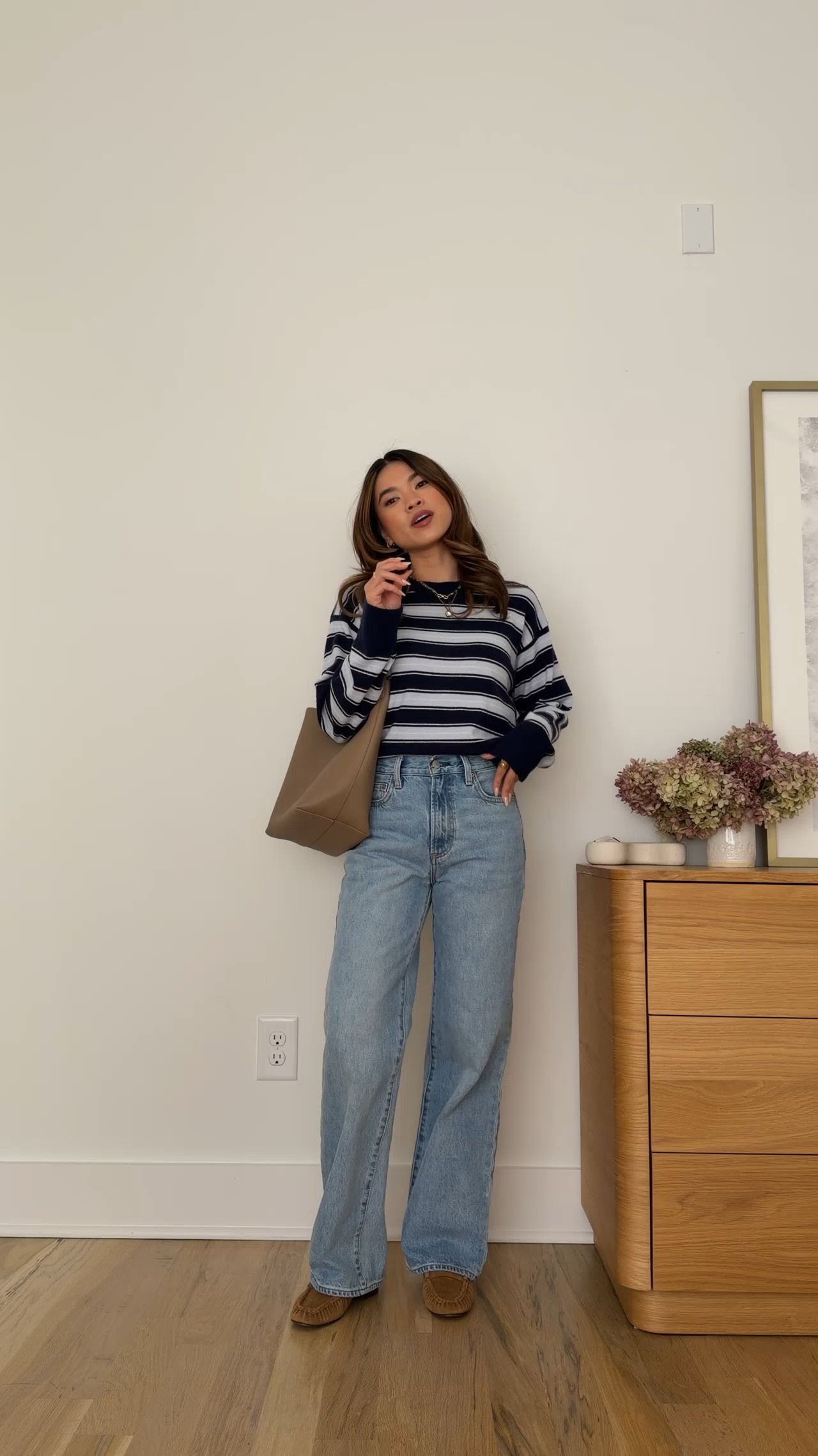 Sizing info: 
•Top size XS
•Jeans size 24 short in 7 Yrs Bleu Taboo

petite fashion, get dressed with me, outfit inspiration, ootd, nashville outfit, Nashville influencer, petite style, vacation style, casual outfits, mom style, petite pants, spring outfits, spring outfit info, spring pants, spring outfit idea, spring top, spring bag, spring sweater, spring shoes, spring denim, aritzia jeans 

 @Aritzia 

#LTKPetite #LTKootd #LTKSeasonal