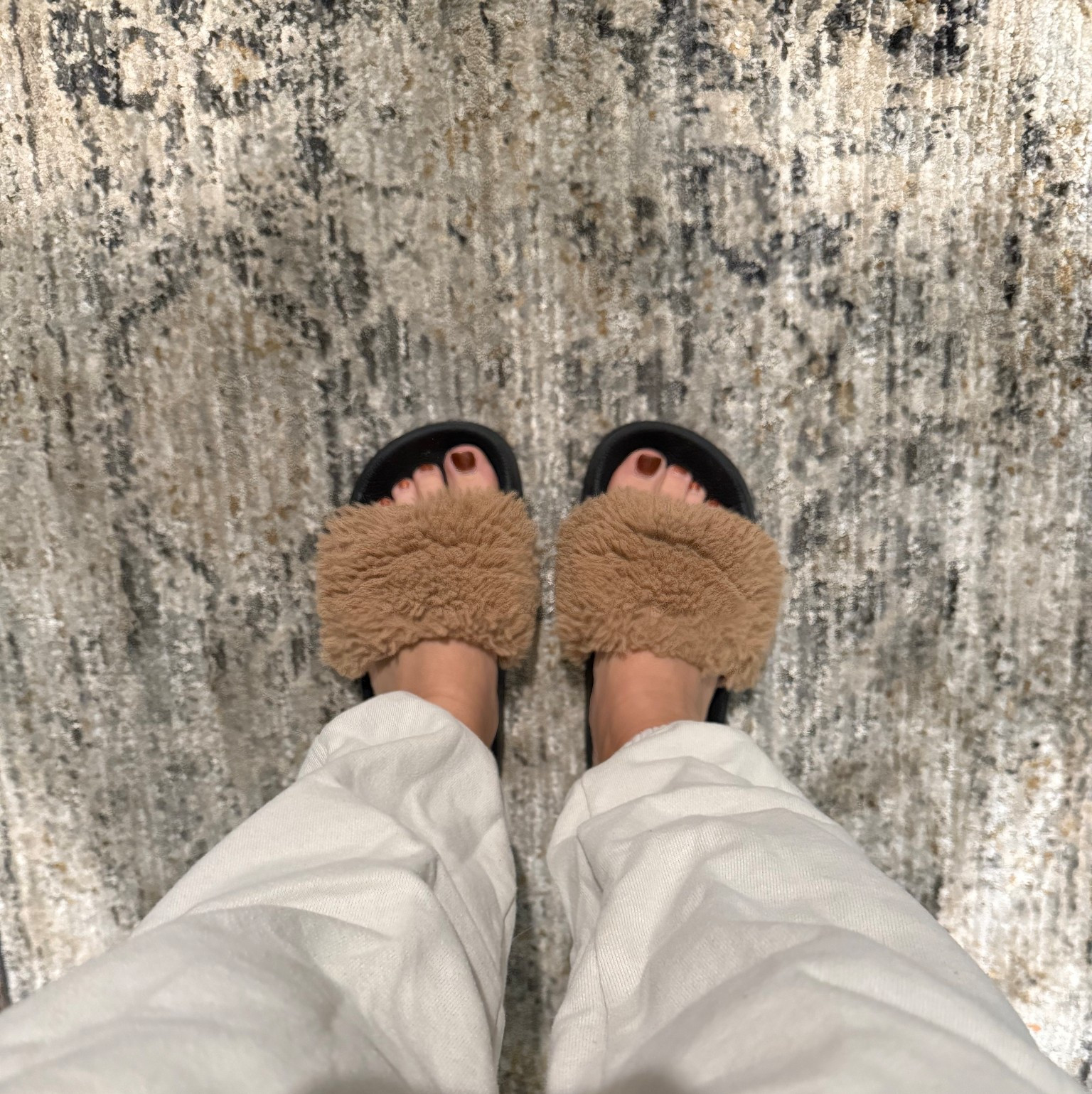 Slippers are the perfect gift 🎁 

#LTKSeasonal #LTKHoliday #LTKGiftGuide