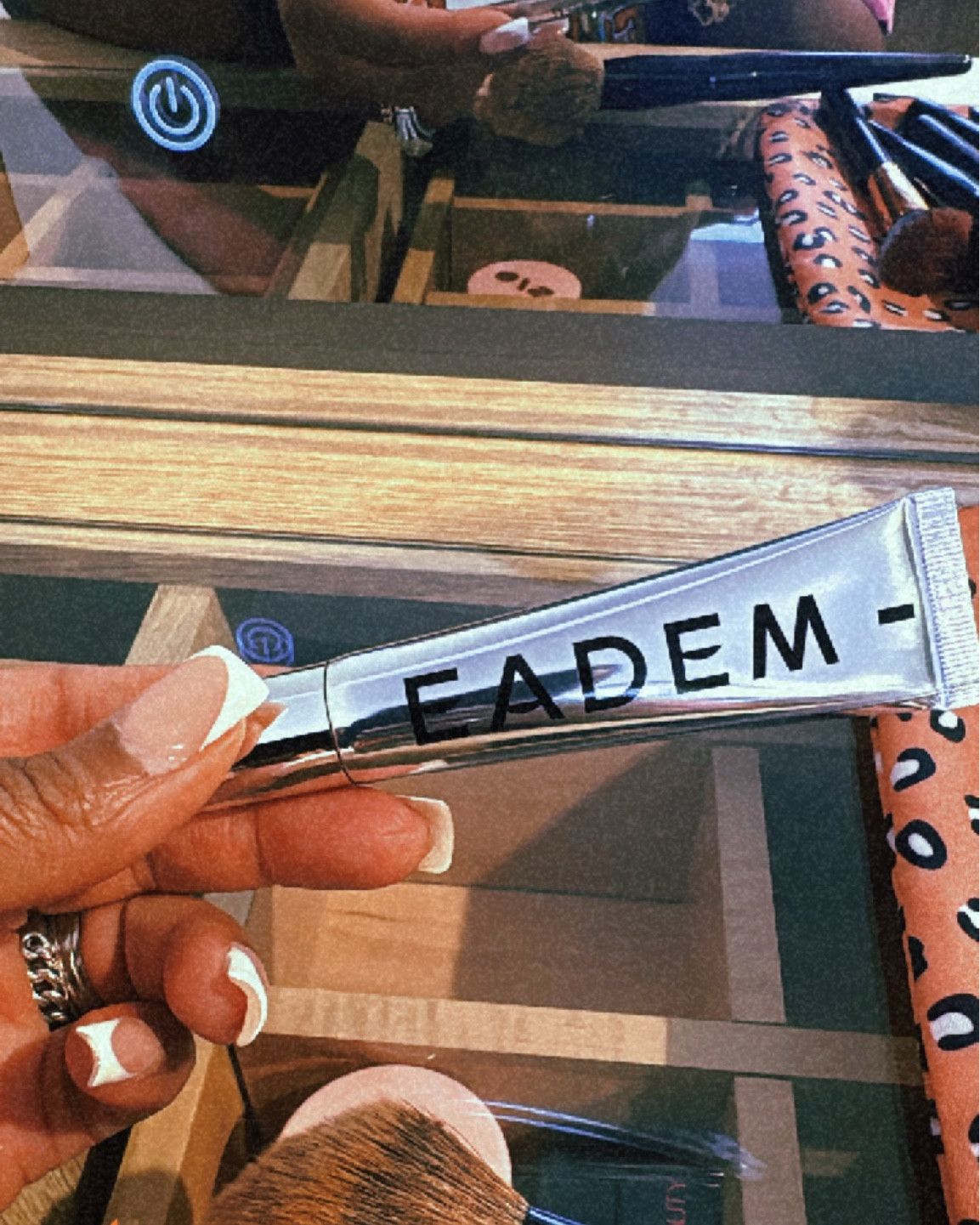 Eadem is my fave gloss right now and it’s back in stock! It leaves my lips glossy + moisturized!

#LTKStyleTip #LTKGiftGuide #LTKBeauty