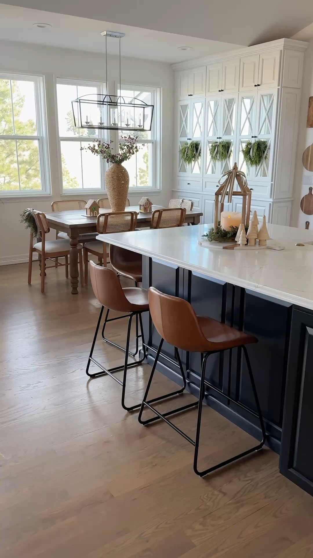 These counter stools are so good! They come in a pack of 2. 

Sarah Joy, kitchen, dining, Walmart home, counter stool 

#LTKHome #LTKFindsUnder100