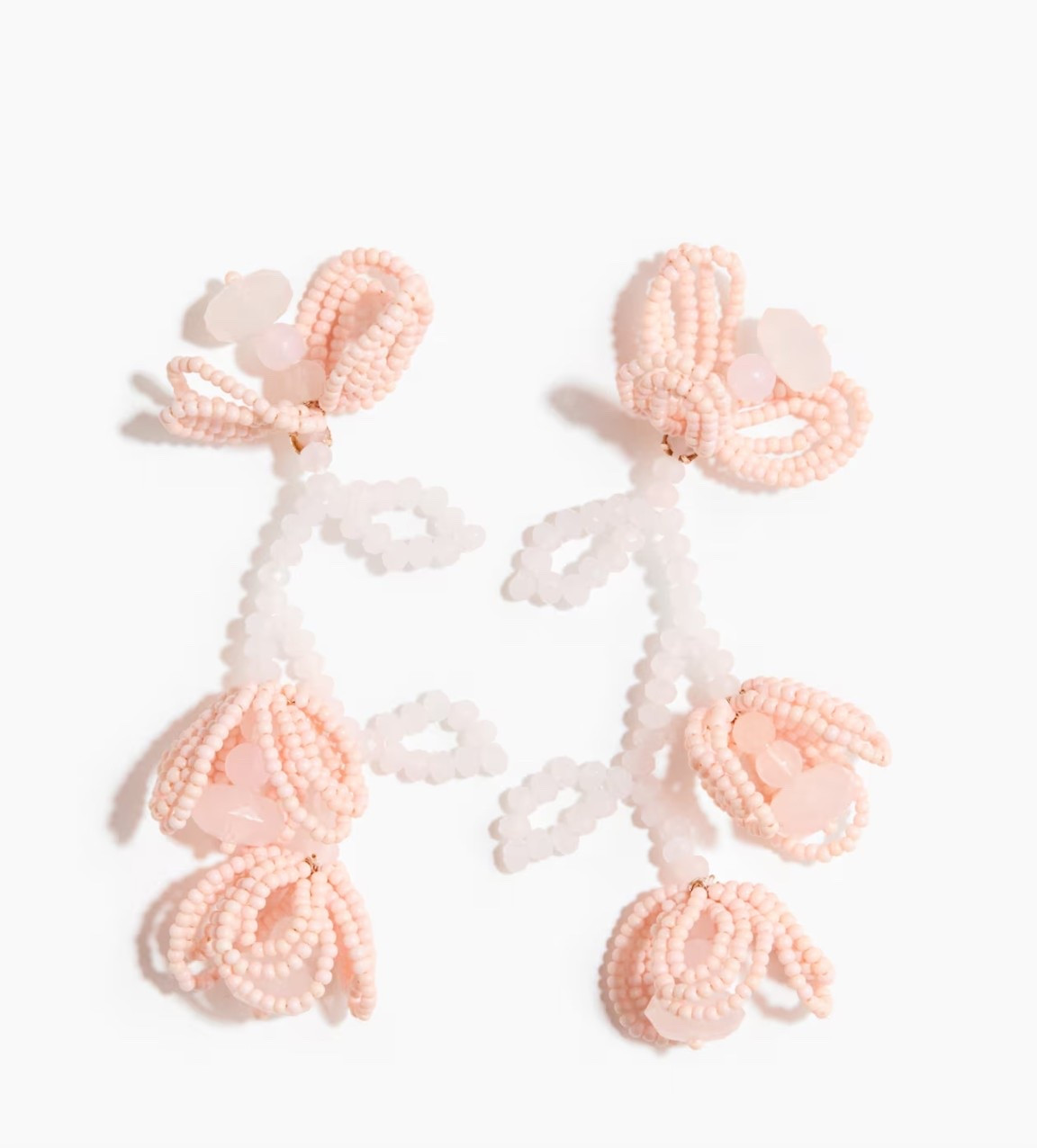 Flower earrings
Beaded earrings 