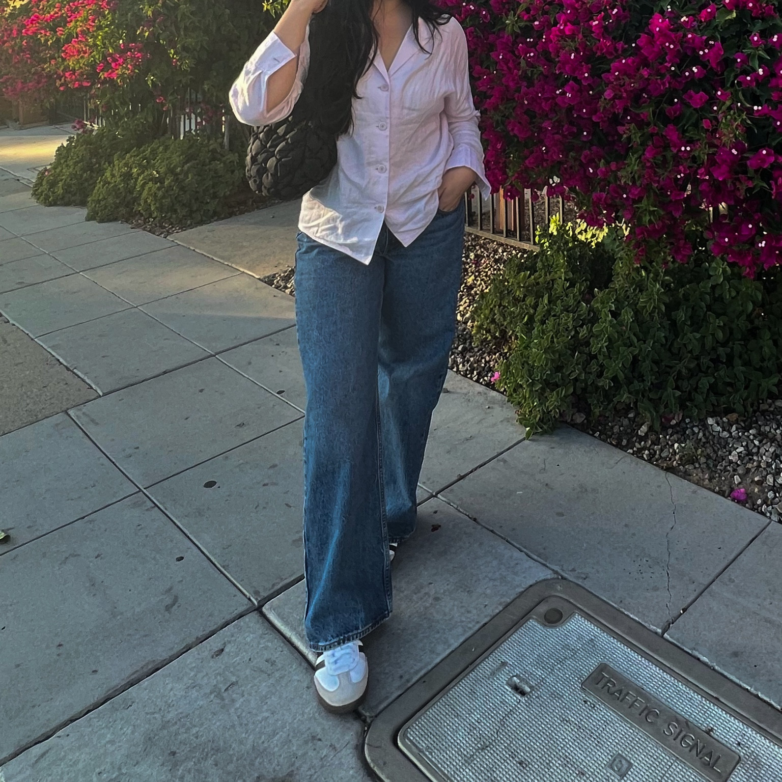 Perfect casual fit for coffee 🧸🎧🫶🏼

#LTKSeasonal #LTKStyleTip #LTKGiftGuide