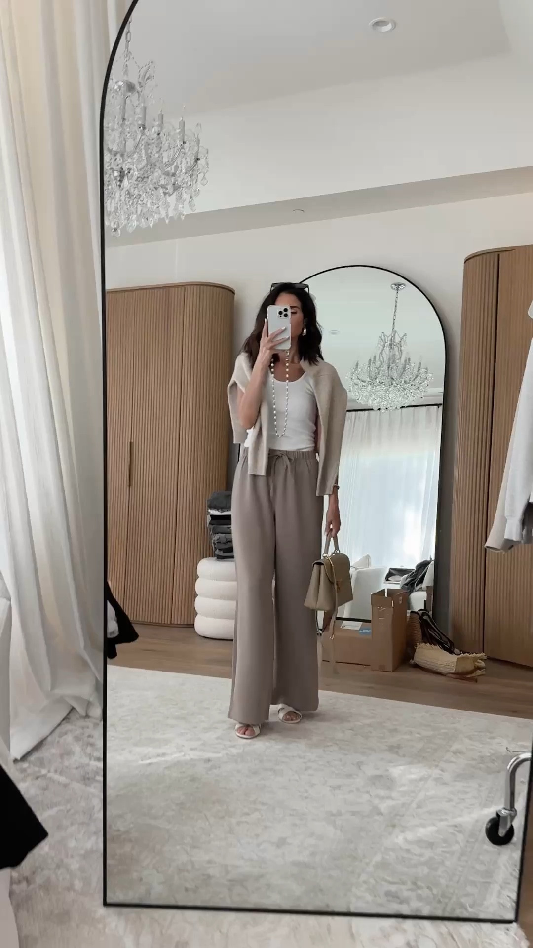 Styling the viral @Aritzia pants! I’m just shy of 5-7” wearing the size SMALL REGULAR pants in the color nomad taupe , small sweater and XS tank top. #stylinbyaylin #springoutfit #basics



#LTKgrwm #LTKOver40 #LTKootd