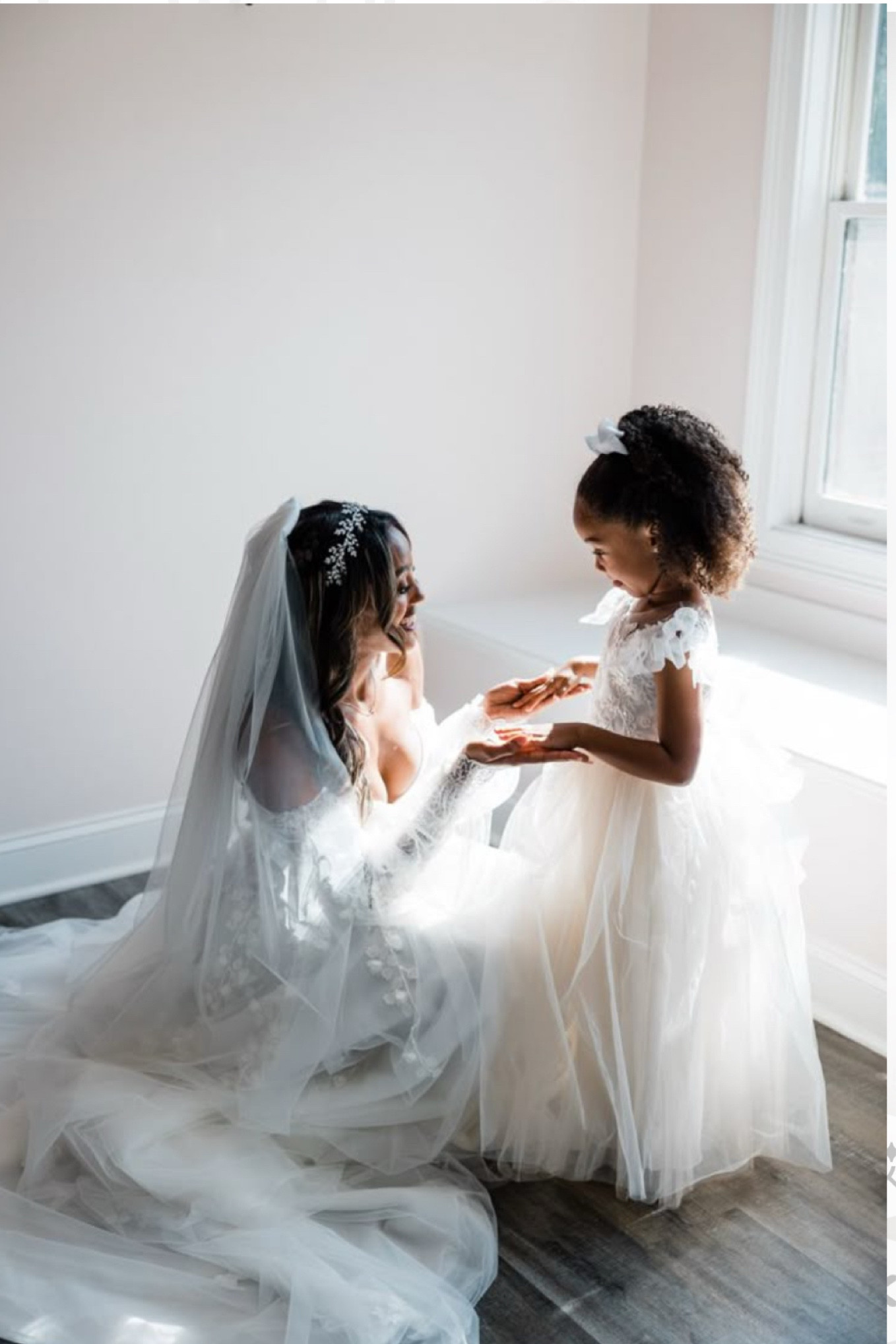 Bride & flower girl 